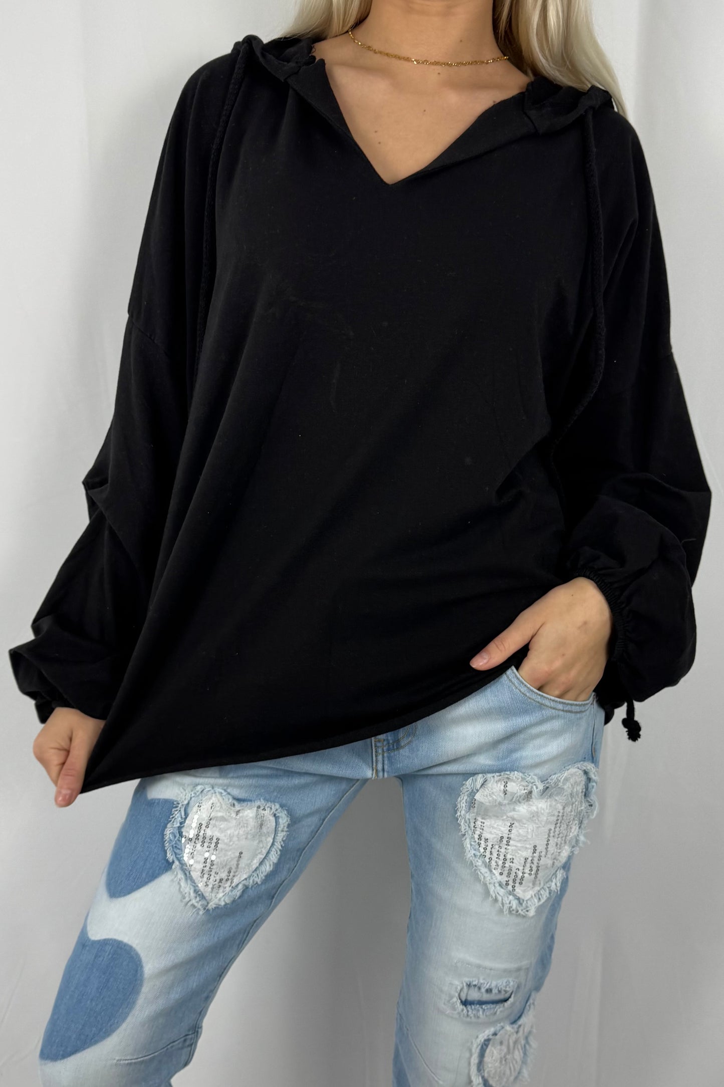 Damen Hoodie Shirt mit V-Ausschnitt –Schwarz
