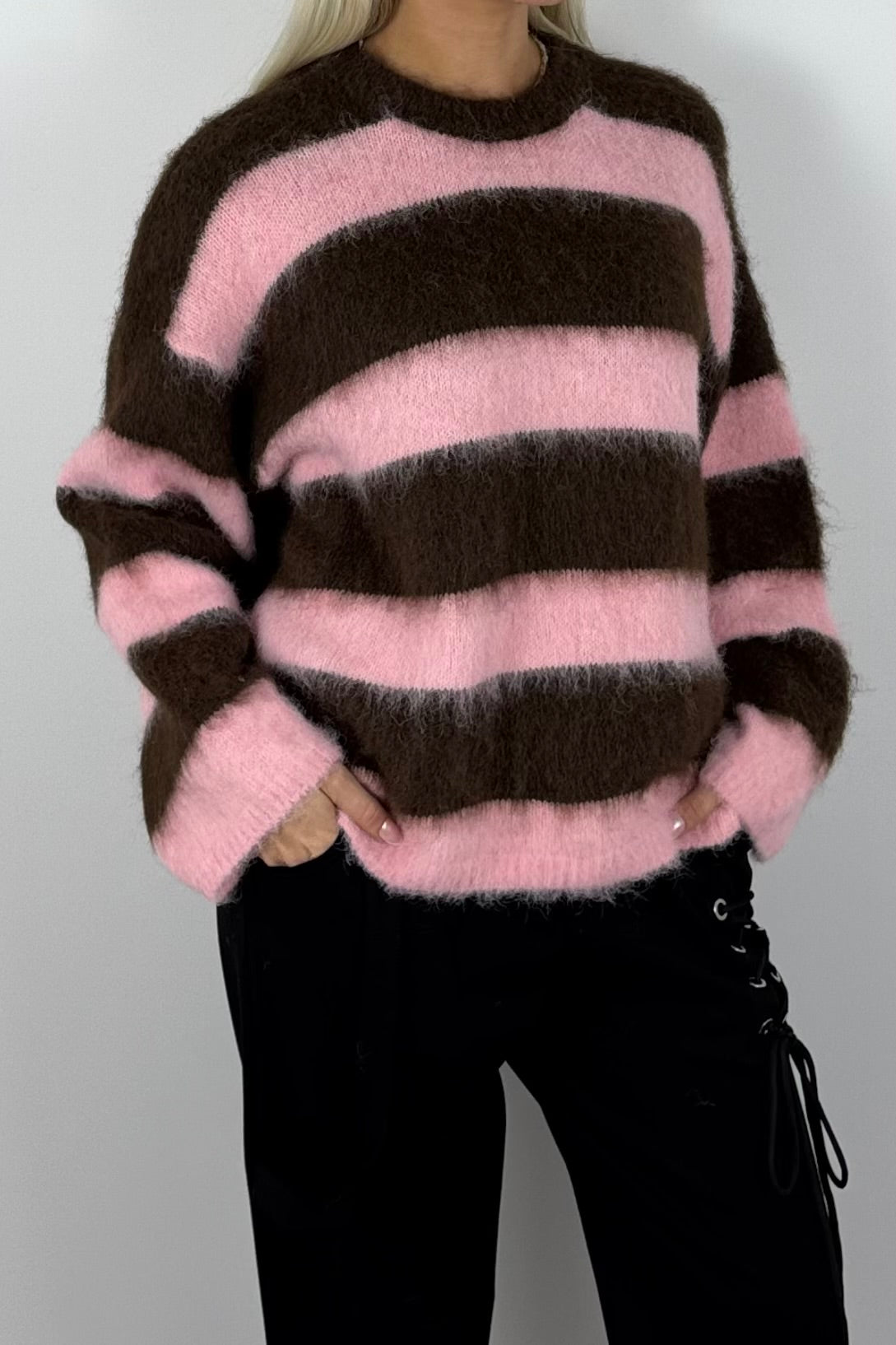 Damen Kuschelpullover gestreift –Rosa