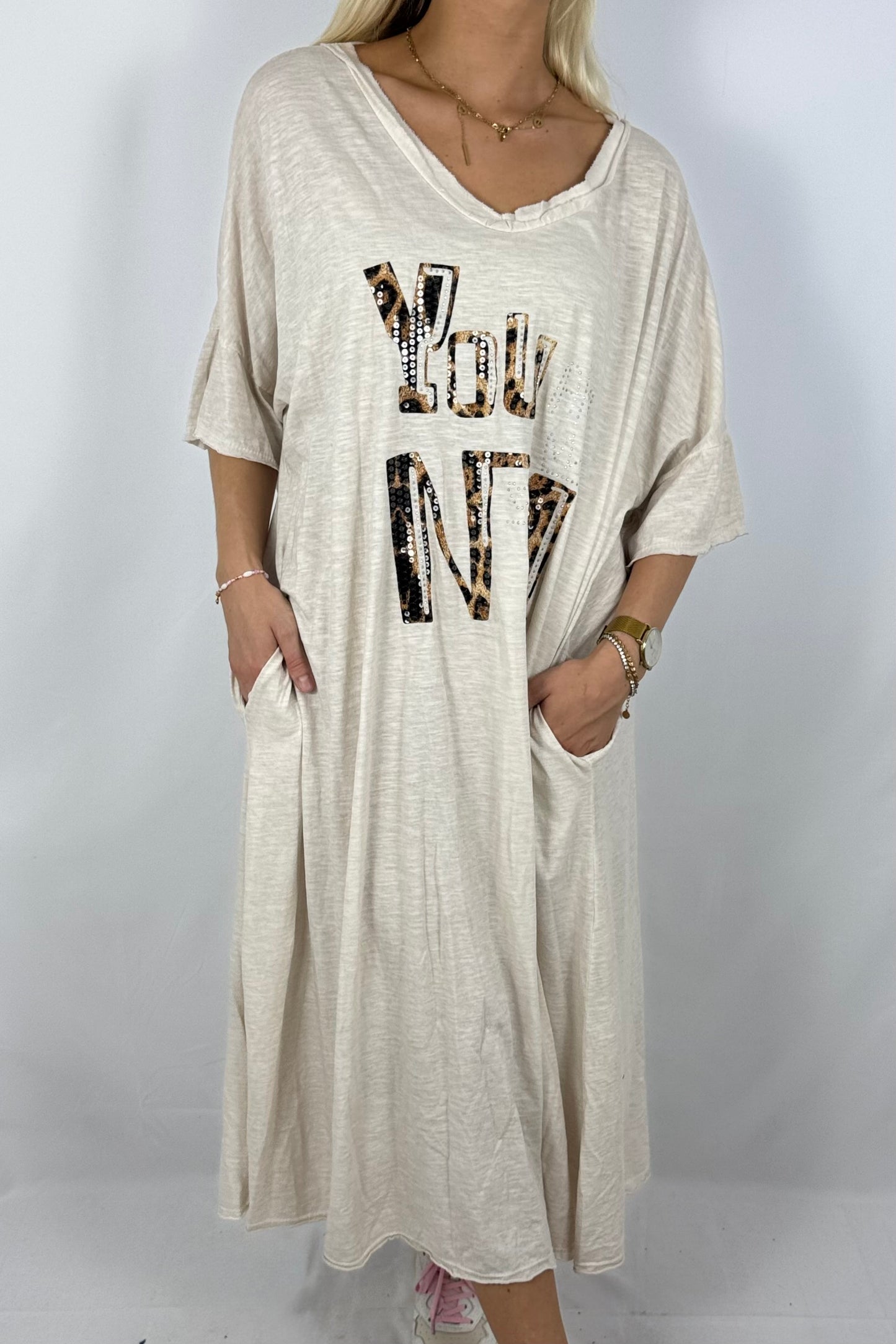 Kleid „You N°1“ mit Leo-Print-Beige