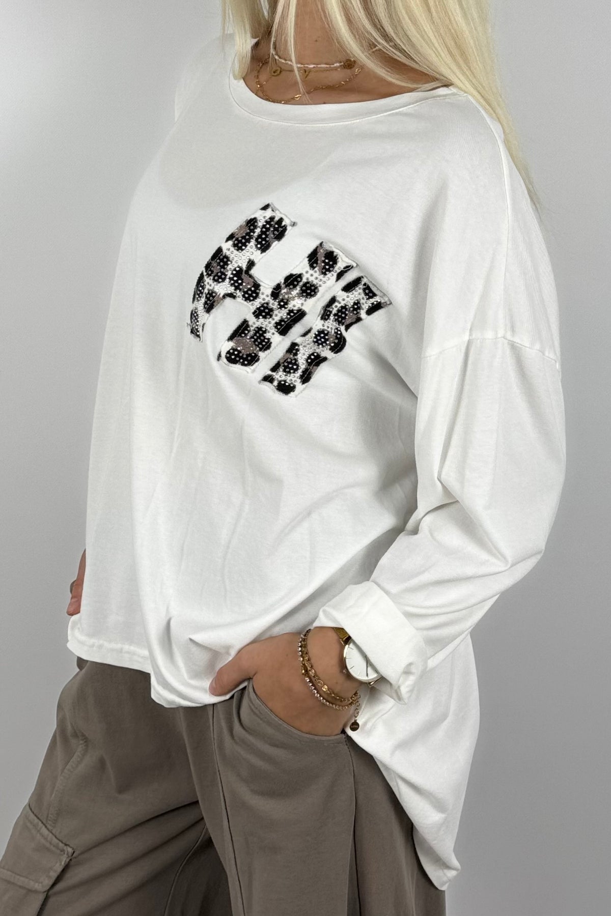 Oversize Longshirt mit Leo-Detail –Weiß