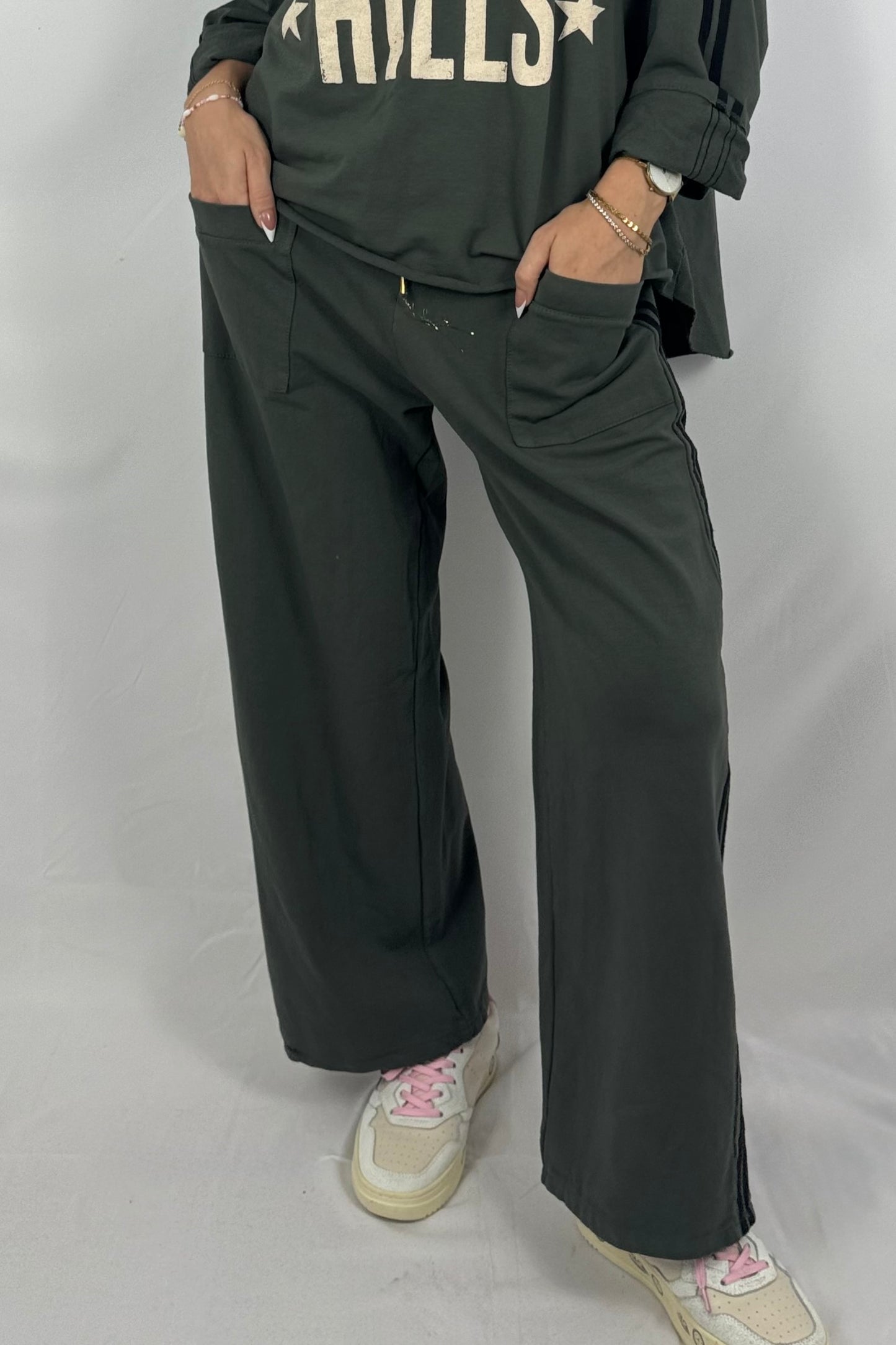 Oversize-Jogpants mit Streifen-Detail und aufgesetzten Taschen-Khaki