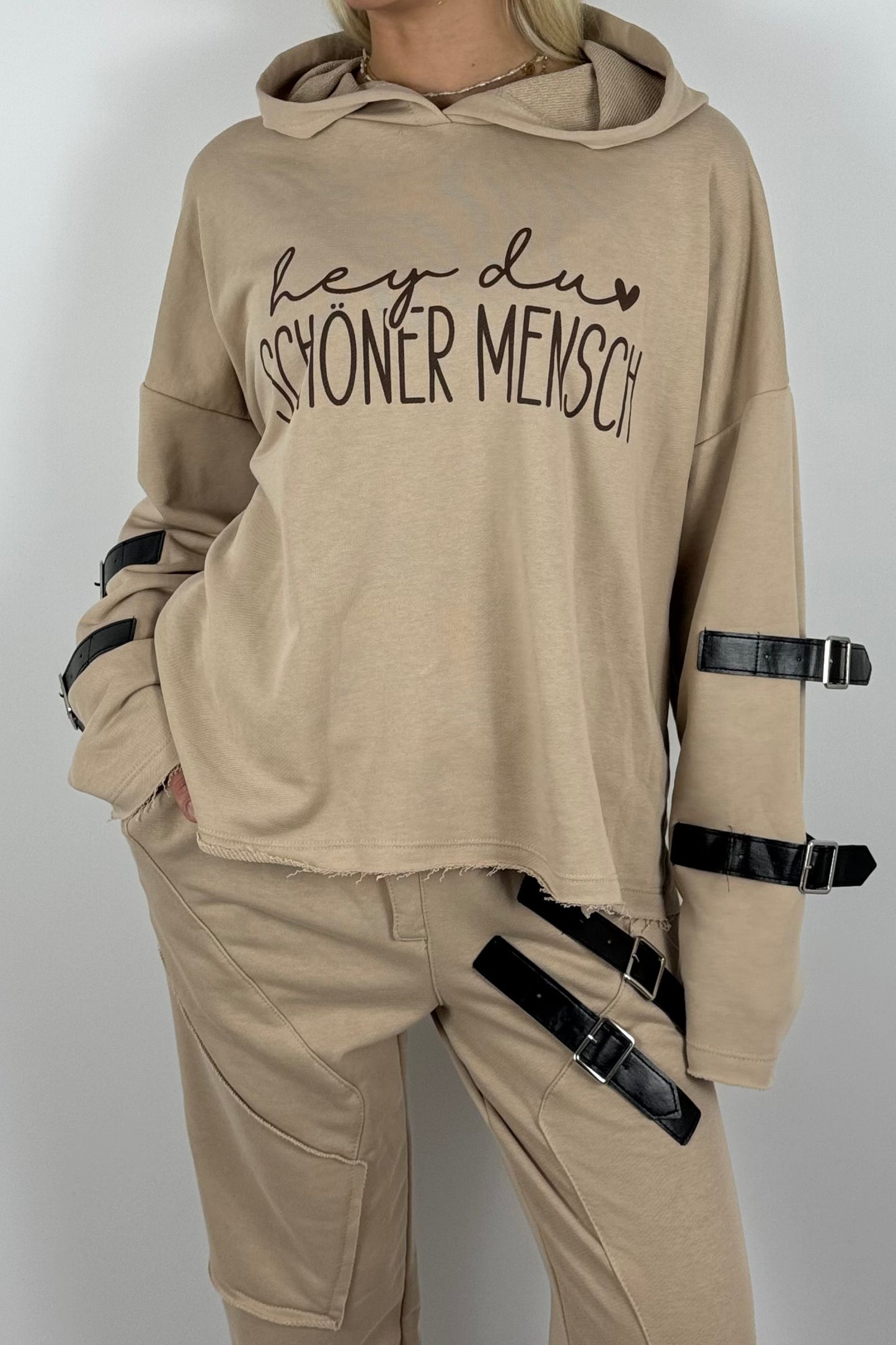 Oversize Hoodie „Hey du schöner Mensch“ mit Kapuze – Beige