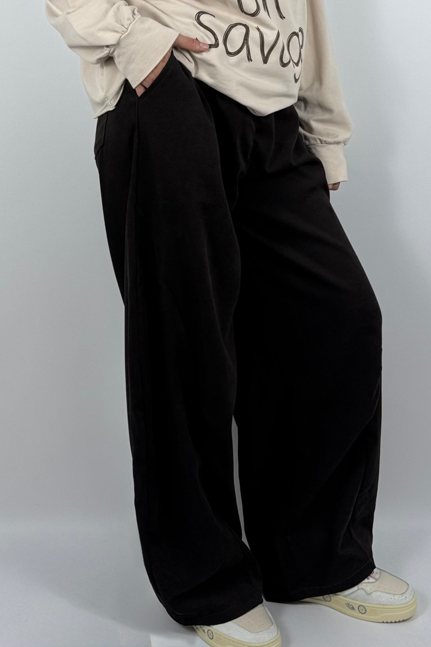 Lässige Baggy-Hose mit Leo-Bindeband – Schoko