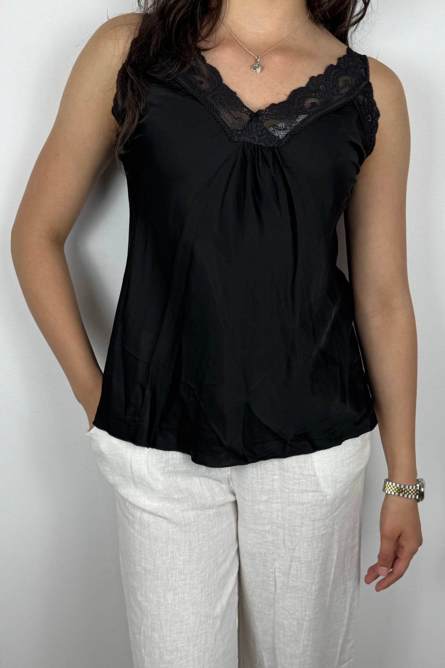 Einfarbiges Damen-Top – basic & vielseitig kombinierbar