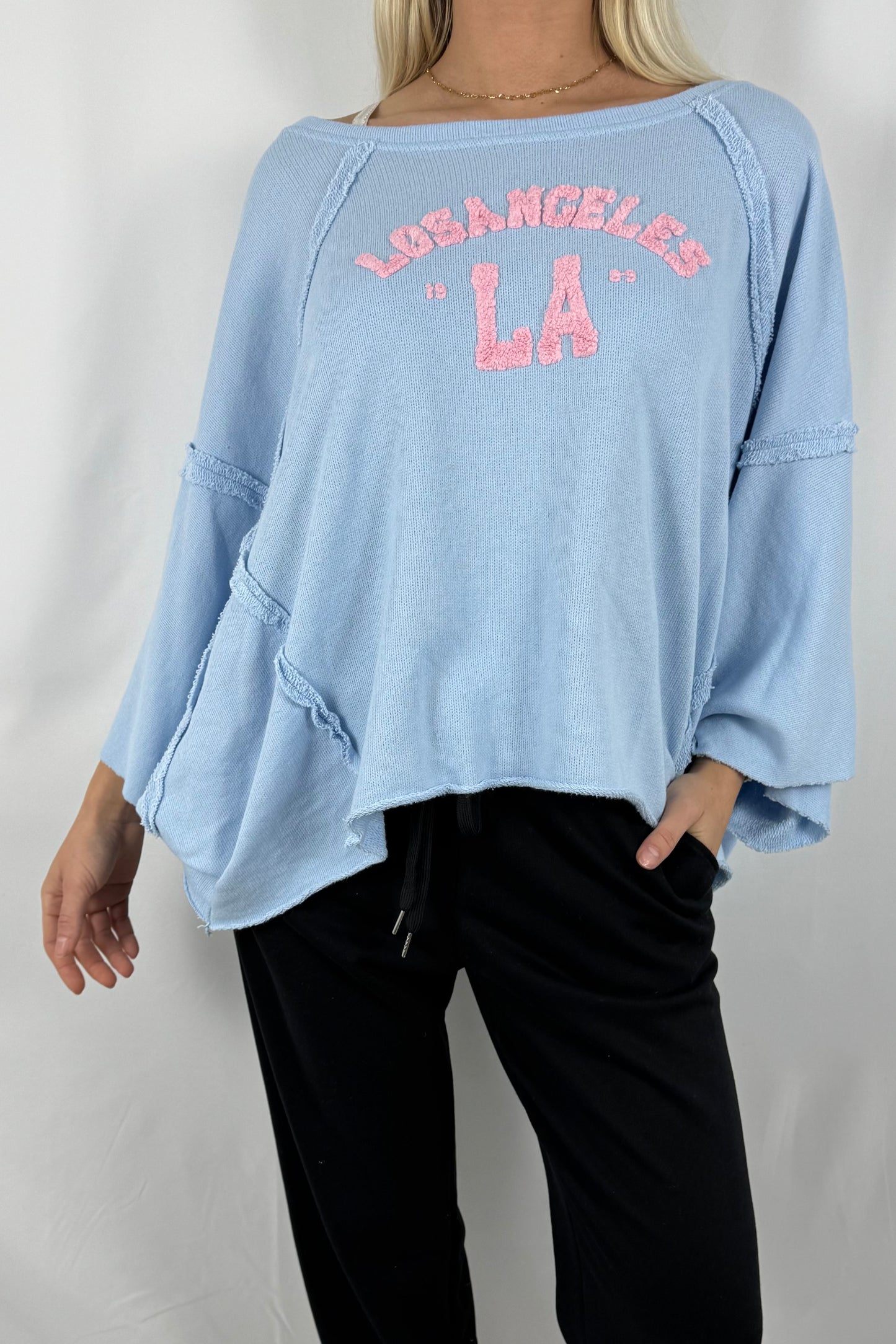 Oversize Damen Sweatshirt mit Los Angeles LA Schriftzug-Hellblau