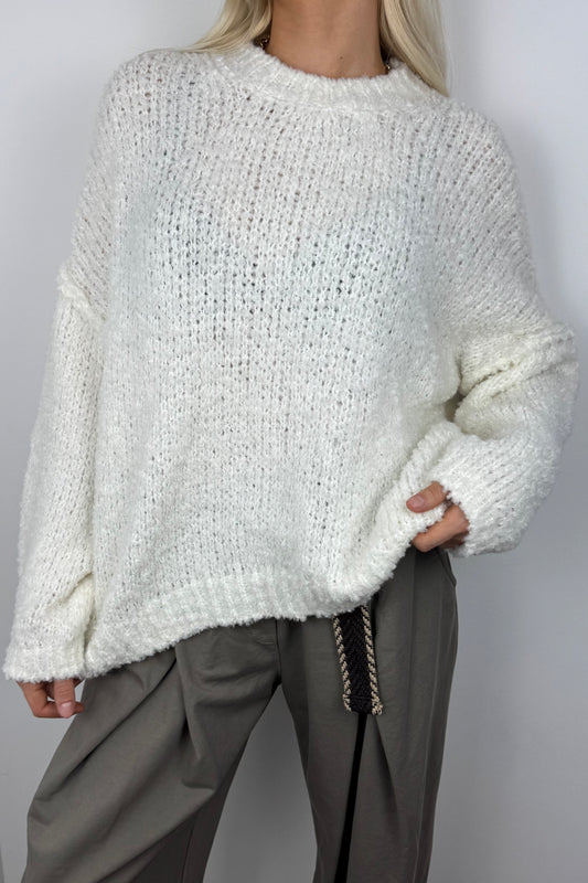 Kuscheliger Grobstrickpullover mit Stehkragen-Weiß