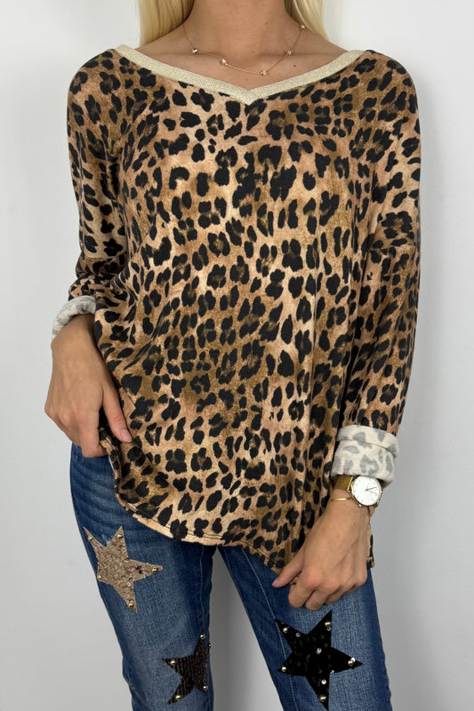 Modisches Shirt mit V-Ausschnitt und Animal-Print –Cammel