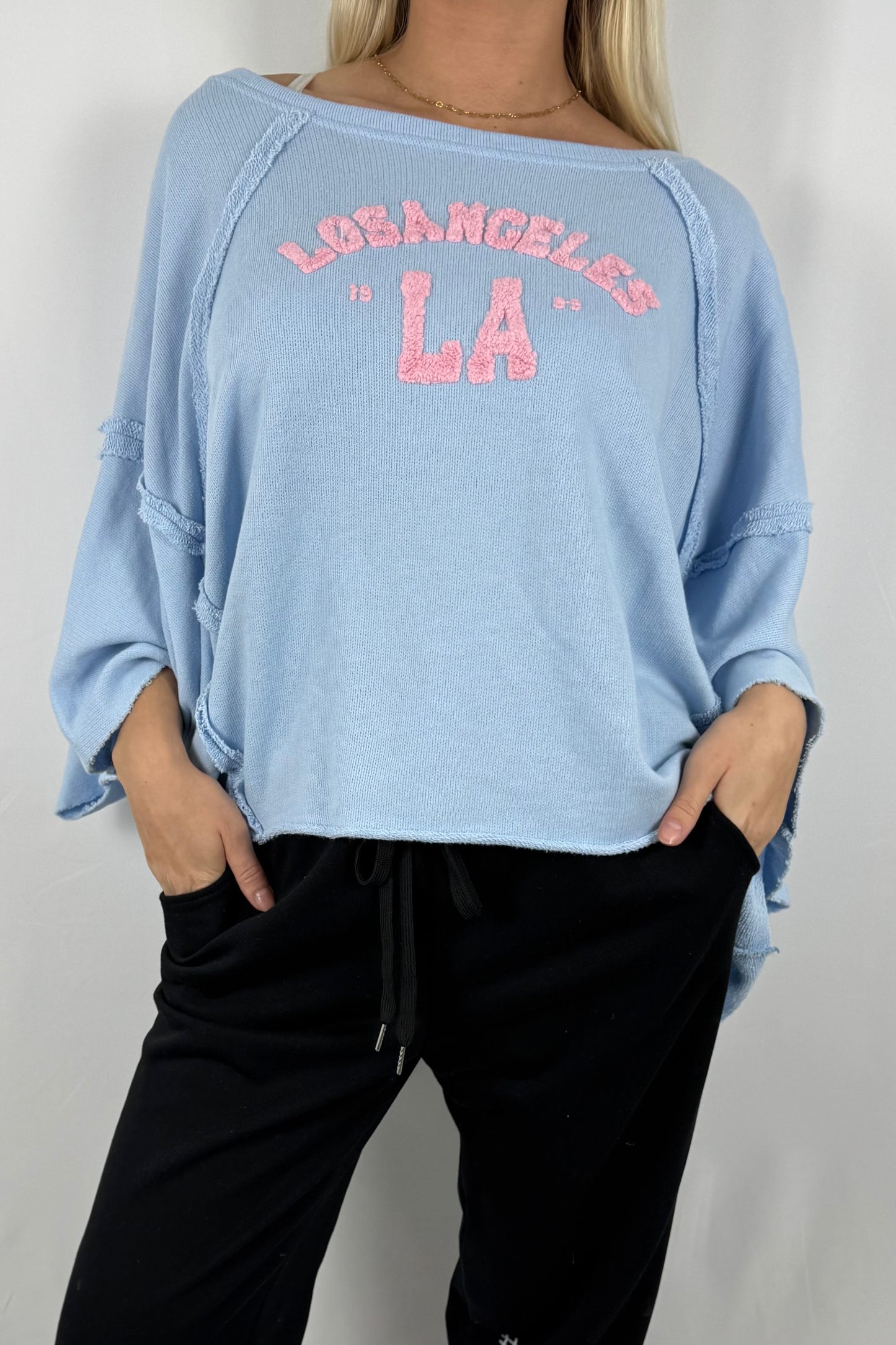 Oversize Damen Sweatshirt mit Los Angeles LA Schriftzug-Hellblau
