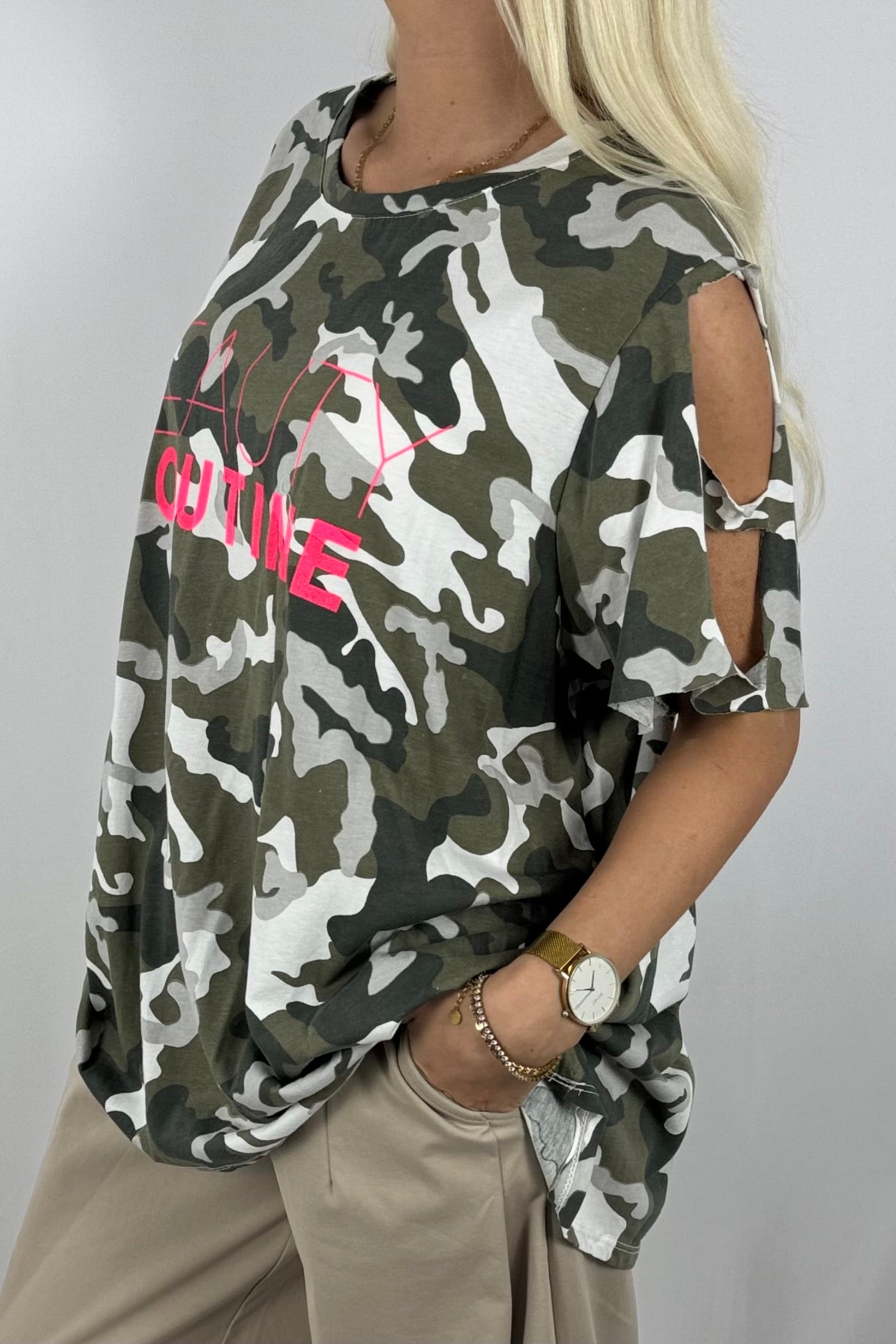Beauty Routine Shirt – Camouflage -Weiß