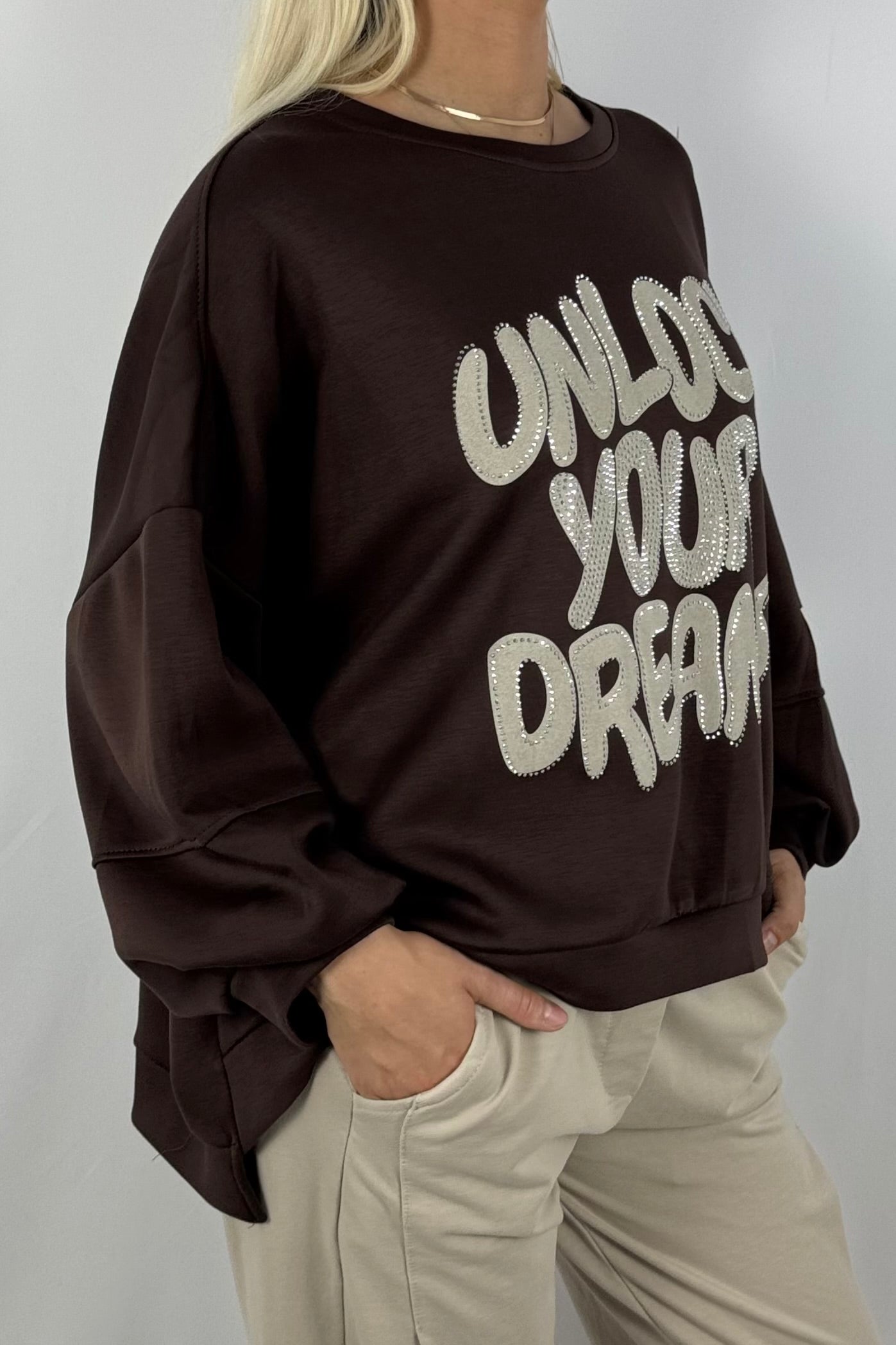 Damen Oversize Sweatshirt – Unlock Your Dreams-Schoko