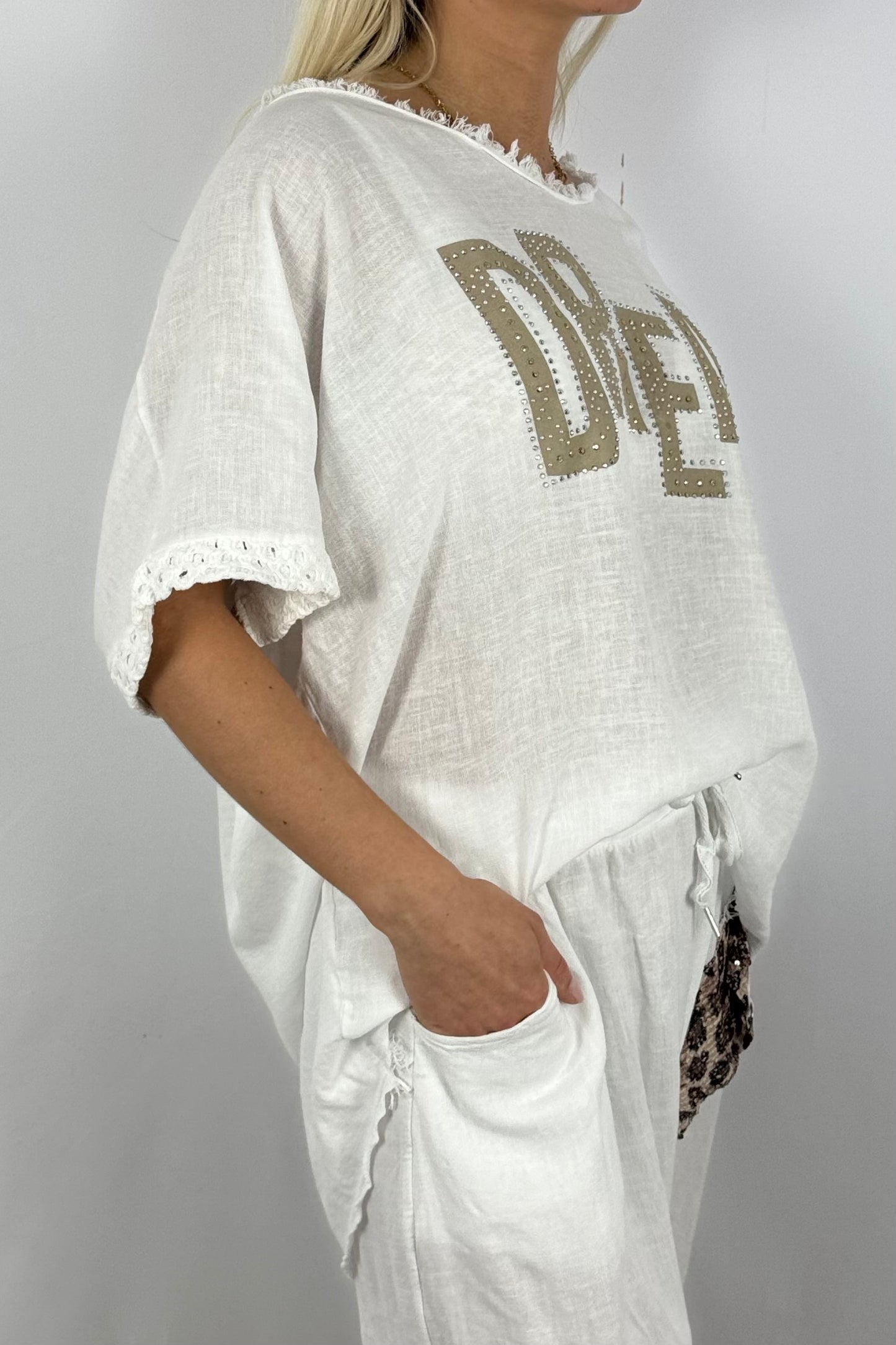 Leinen-Shirt „DREAM“ mit Strassdetails-Weiß