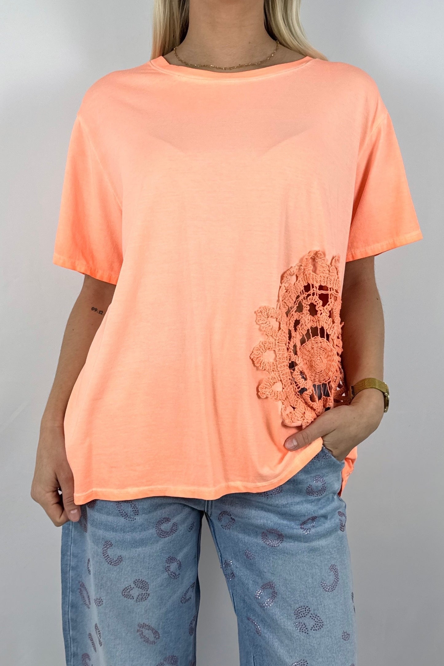 Shirt mit großem Häkel Muster-Neon Orange