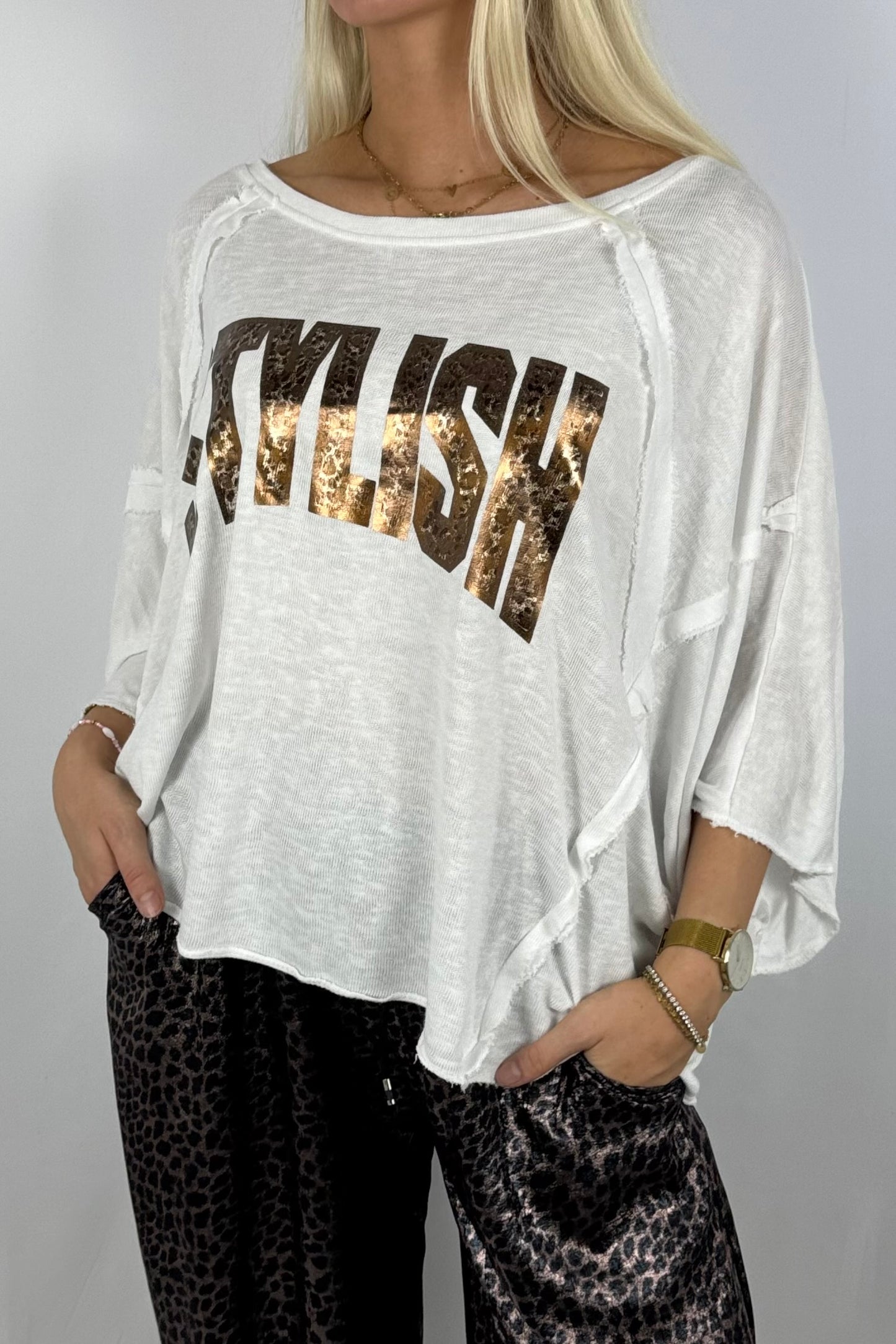 Oversize Shirt „STYLISH“ – Weiß