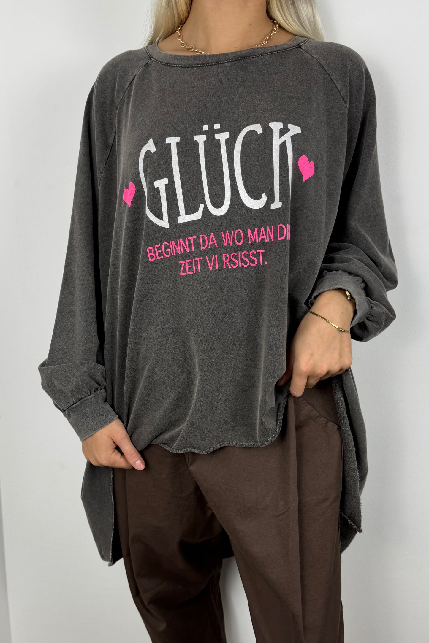 Oversize Shirt „Glück“ –Schwarz