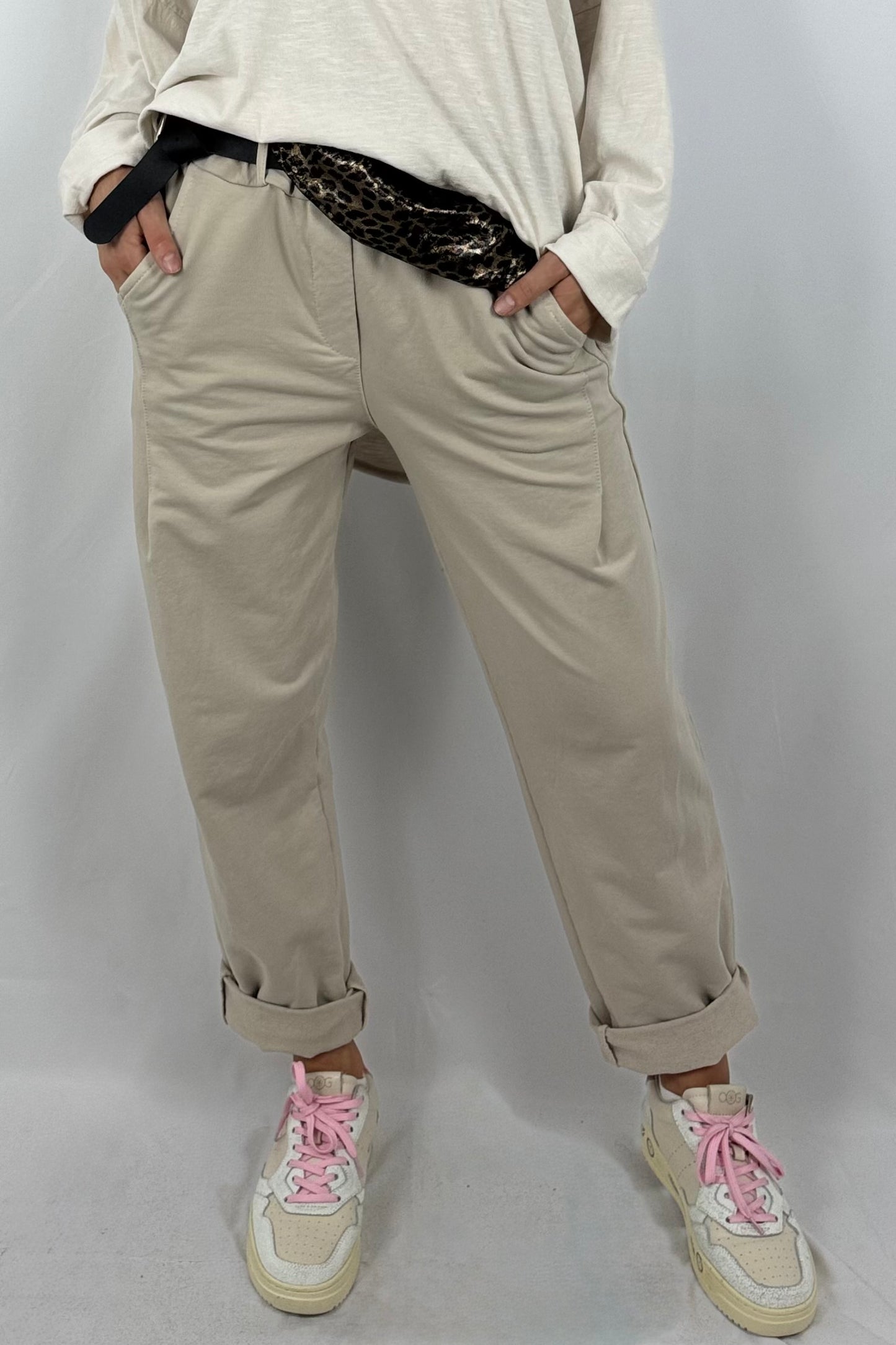 Damen Jogpants mit Leo-Tuch – Oversize-Beige