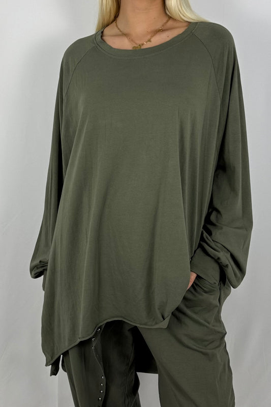 Oversize-Shirt „STYLE“ mit Leo-Print auf dem Rücken-Khaki