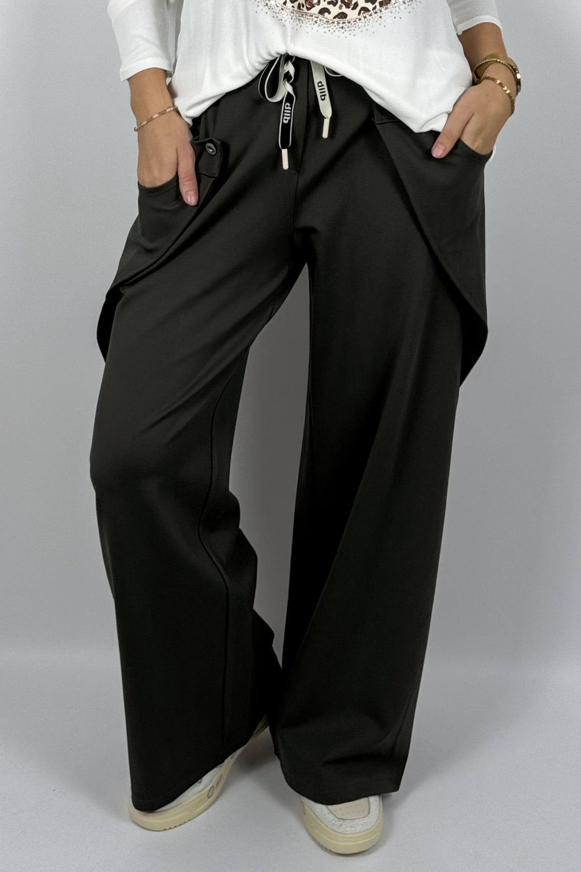 Damen Wide-Leg Hose mit Statement-Taschen – Khaki