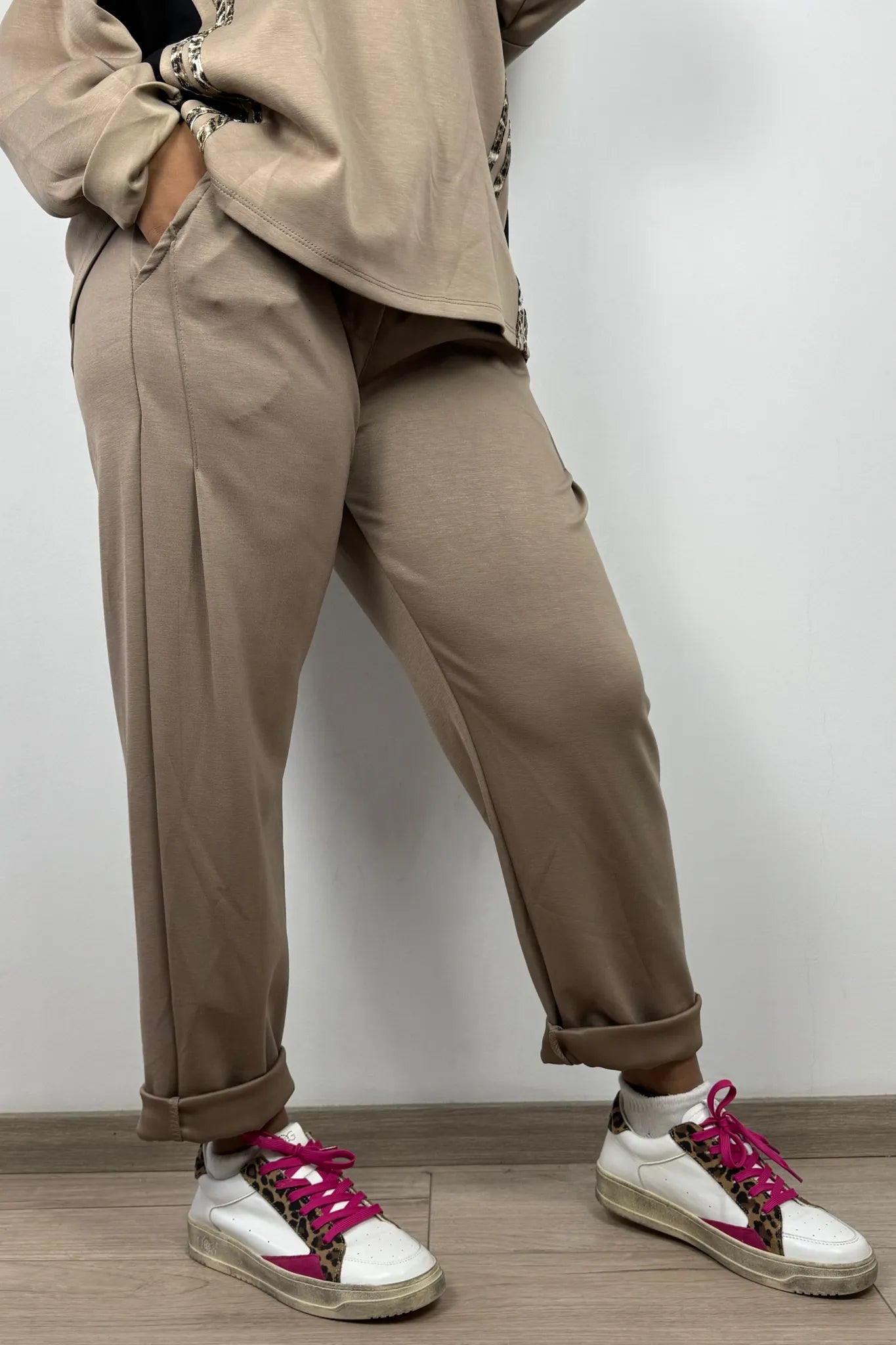 Paperbag-Hose mit Gürtel – Elegant & mit Utility-Taschen-Mud