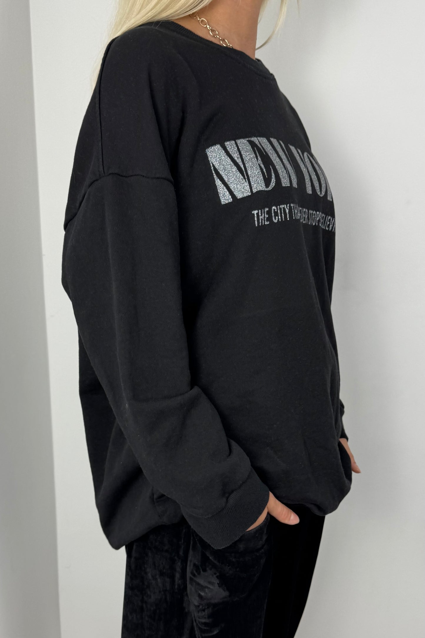 Oversize Sweatshirt New York –Schwarz