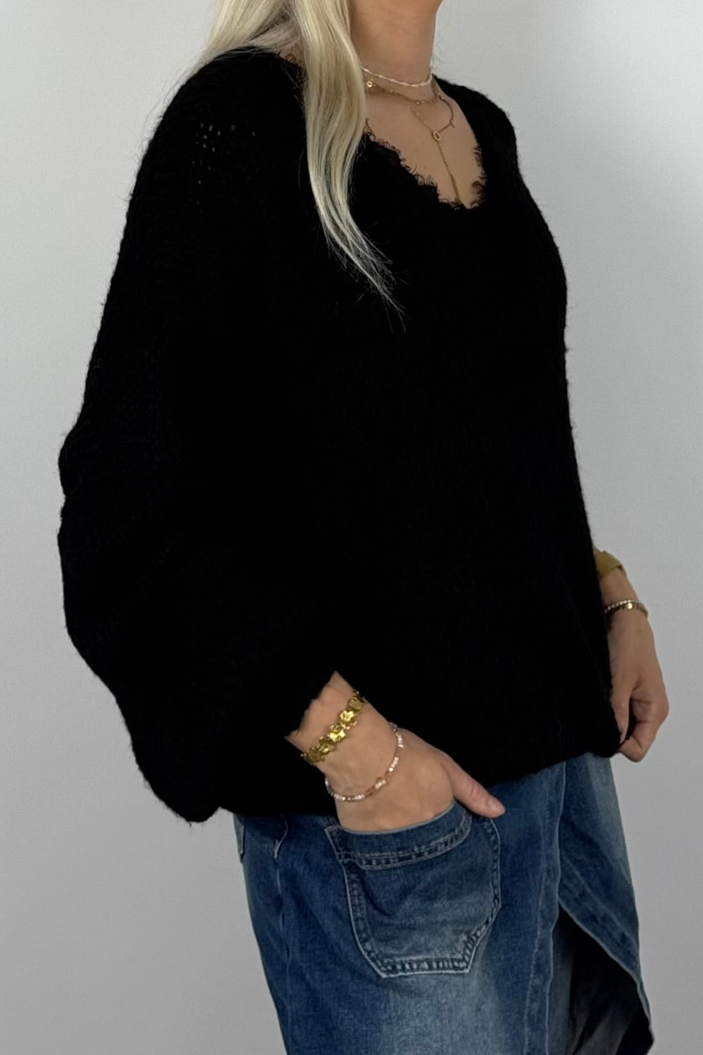 Damen Oversize Strickpullover mit V-Ausschnitt –Schwarz