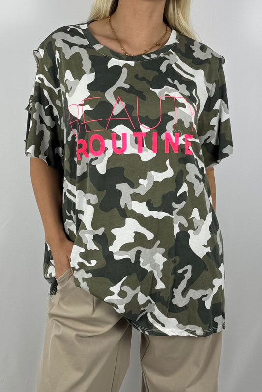 Beauty Routine Shirt – Camouflage -Weiß