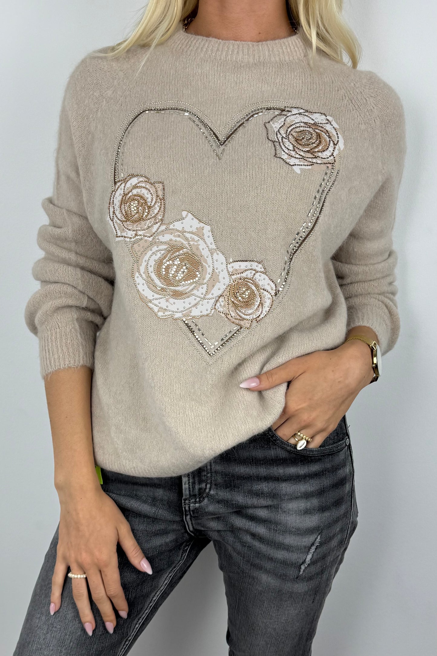 Pullover mit Herz- und Rosen-Design-Beige