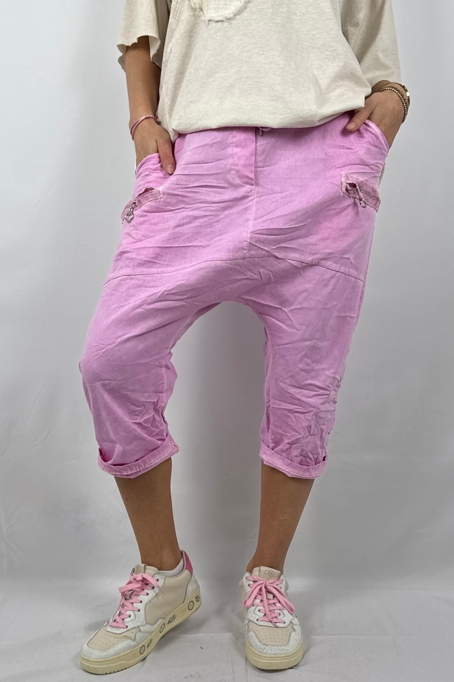 Damen Short mit Reißverschluss Details -Rosa