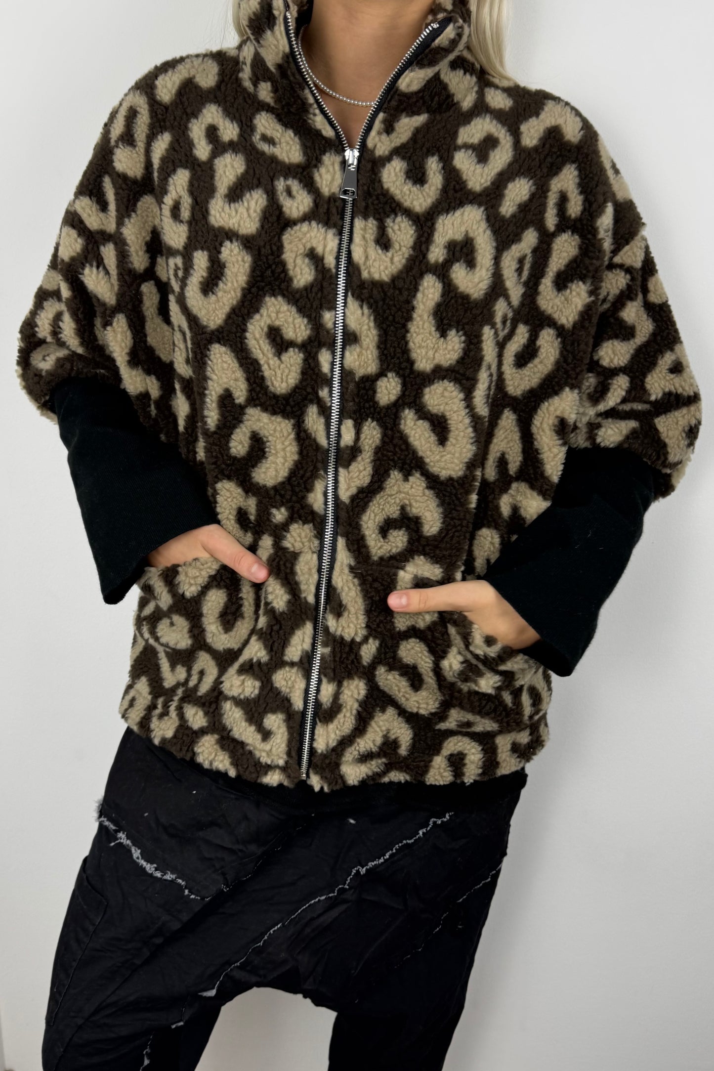 Oversize Teddy-Jacke mit Muster – Mud