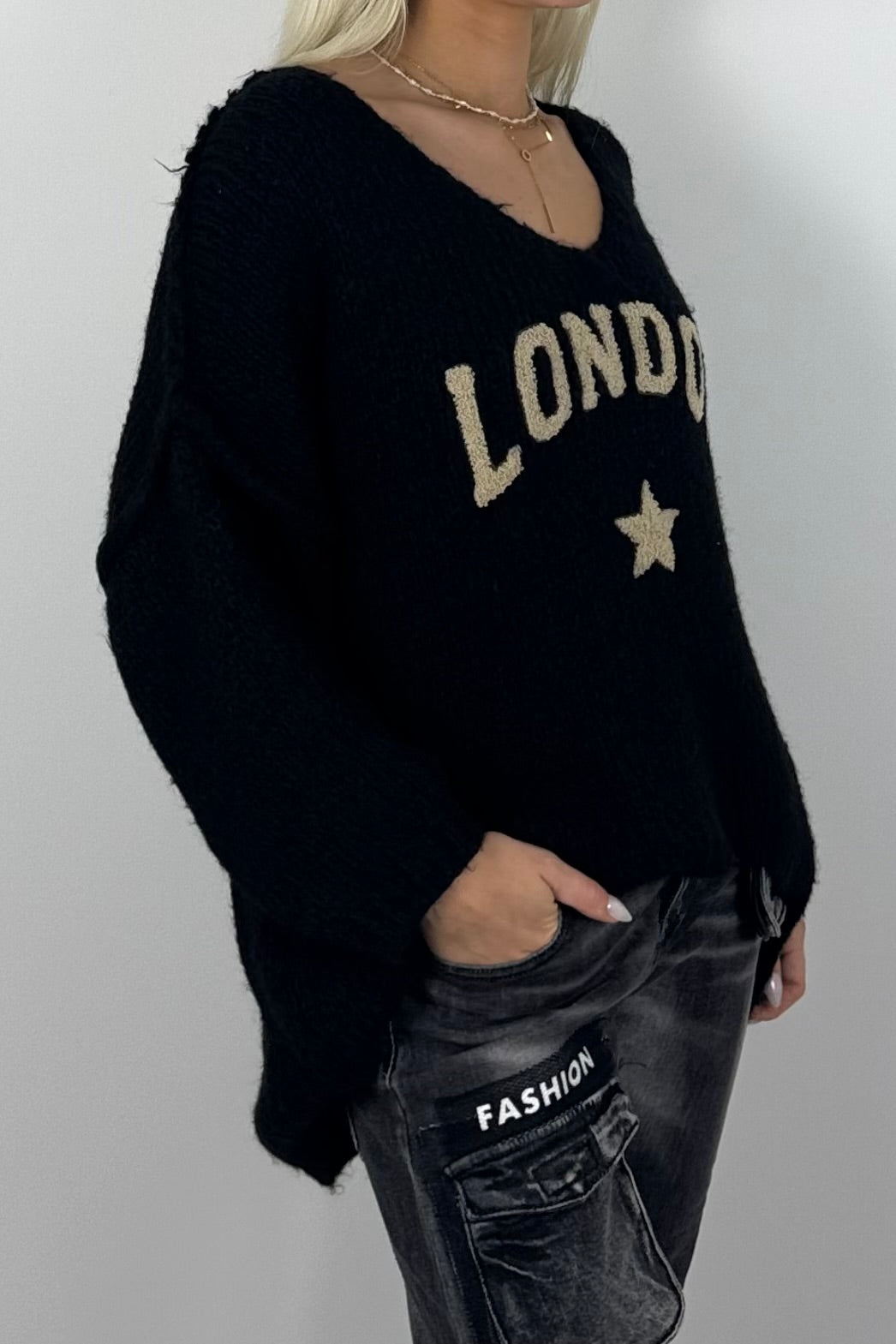 Damen Oversize Strickpullover mit London-Schriftzug –Schwarz
