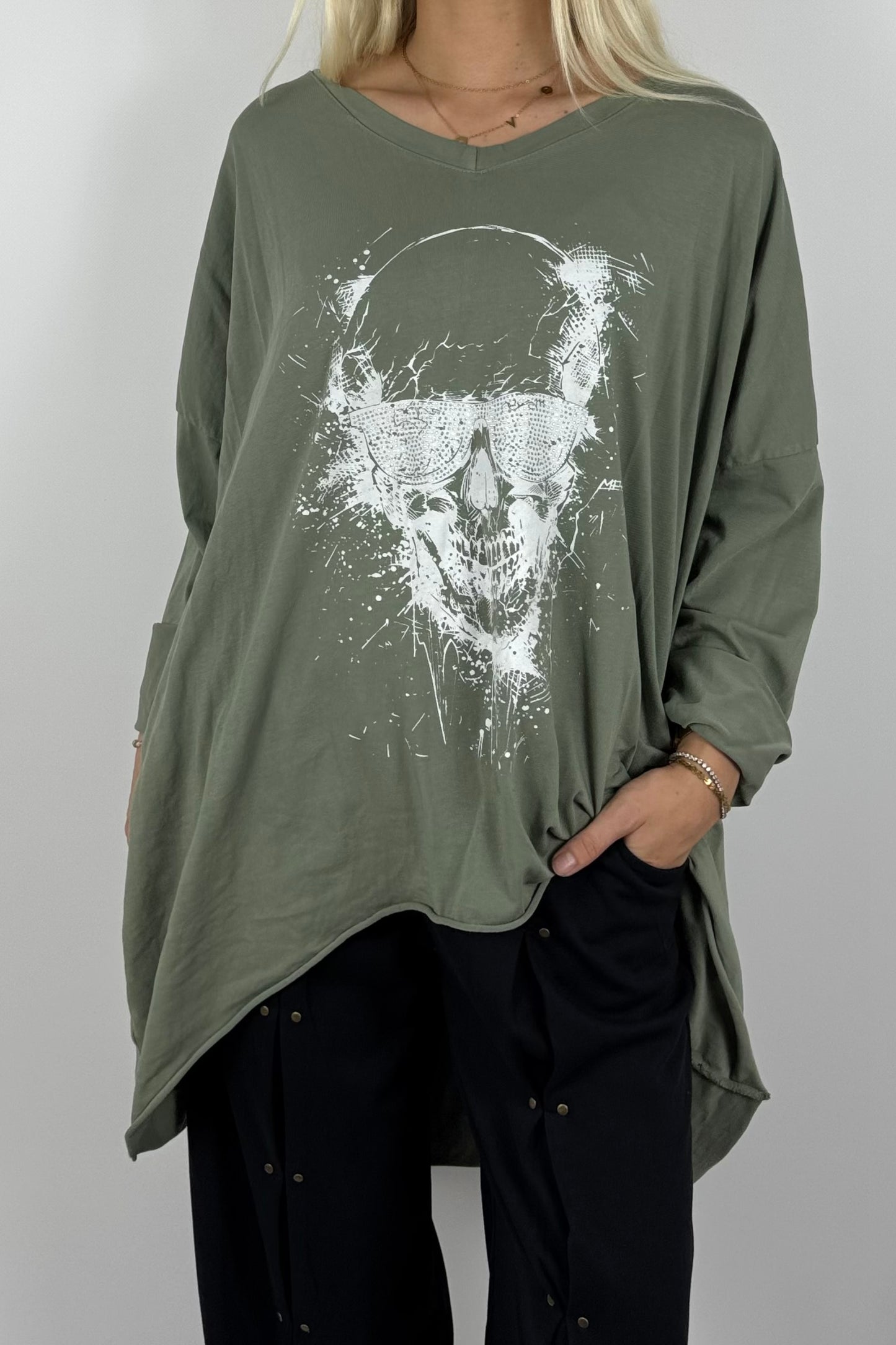 Oversize Damen Shirt mit Totenkopf-Print-Khaki