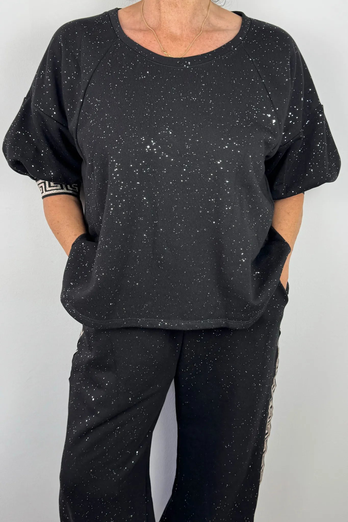 Glitzer Damen-Shirt – Design-Ärmel & modischer Look