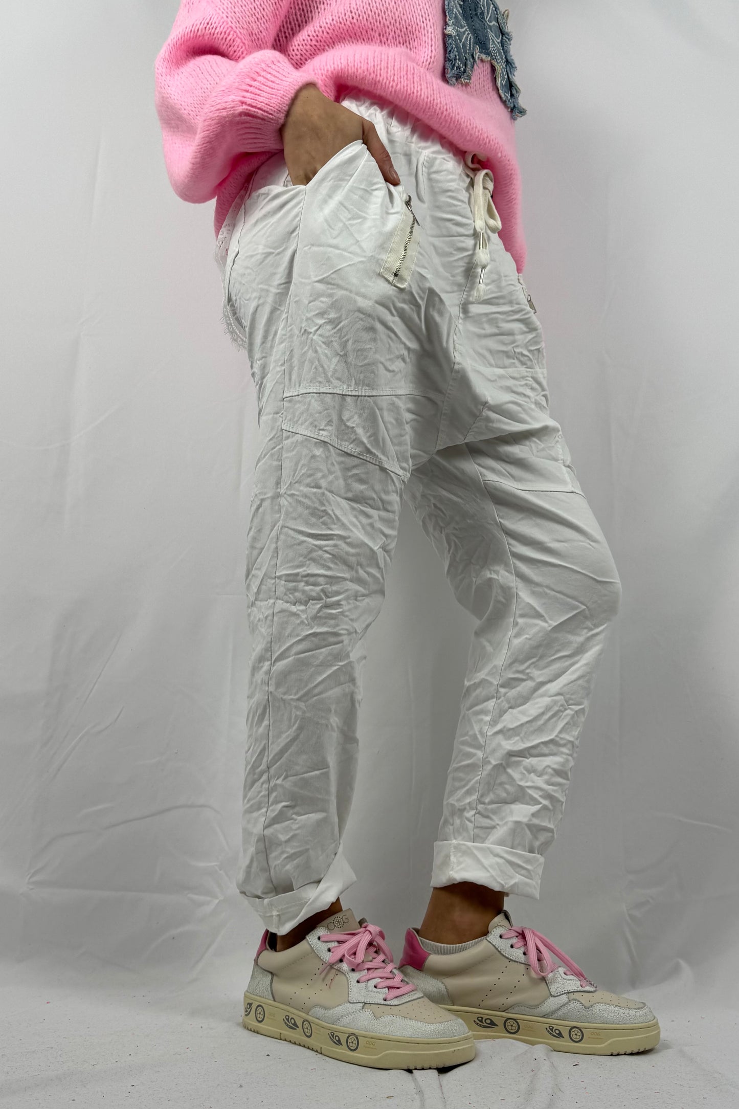 Hose mit elastischem Bund & Reißverschlusstaschen-Weiß