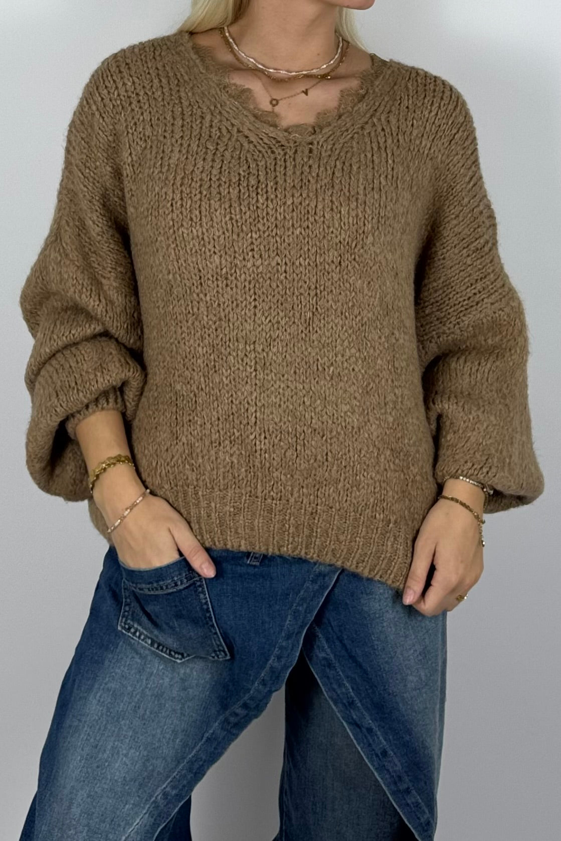 Damen Oversize Strickpullover mit V-Ausschnitt –Kamel