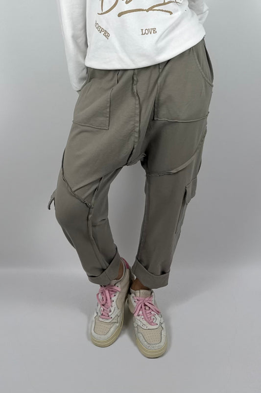 Damen-Cargohose mit tiefem Schritt und Ziernähten-Mud