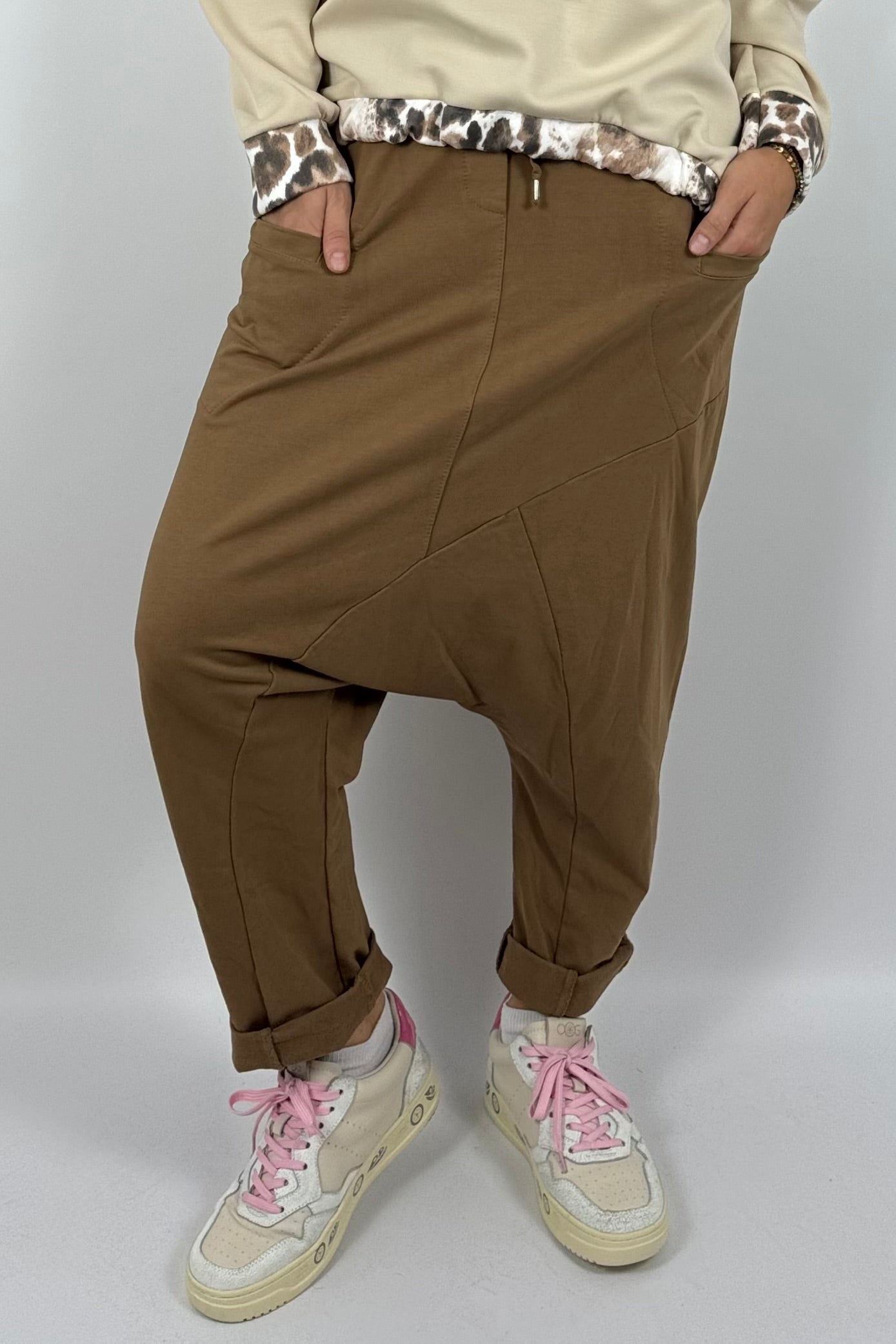 Lässige Baggy-Hose mit Taschen – Kamel
