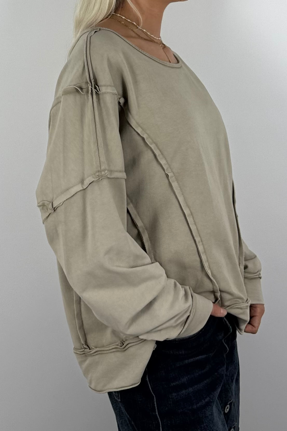 Oversize Shirt mit dekorativen Nahtdetails –Beige