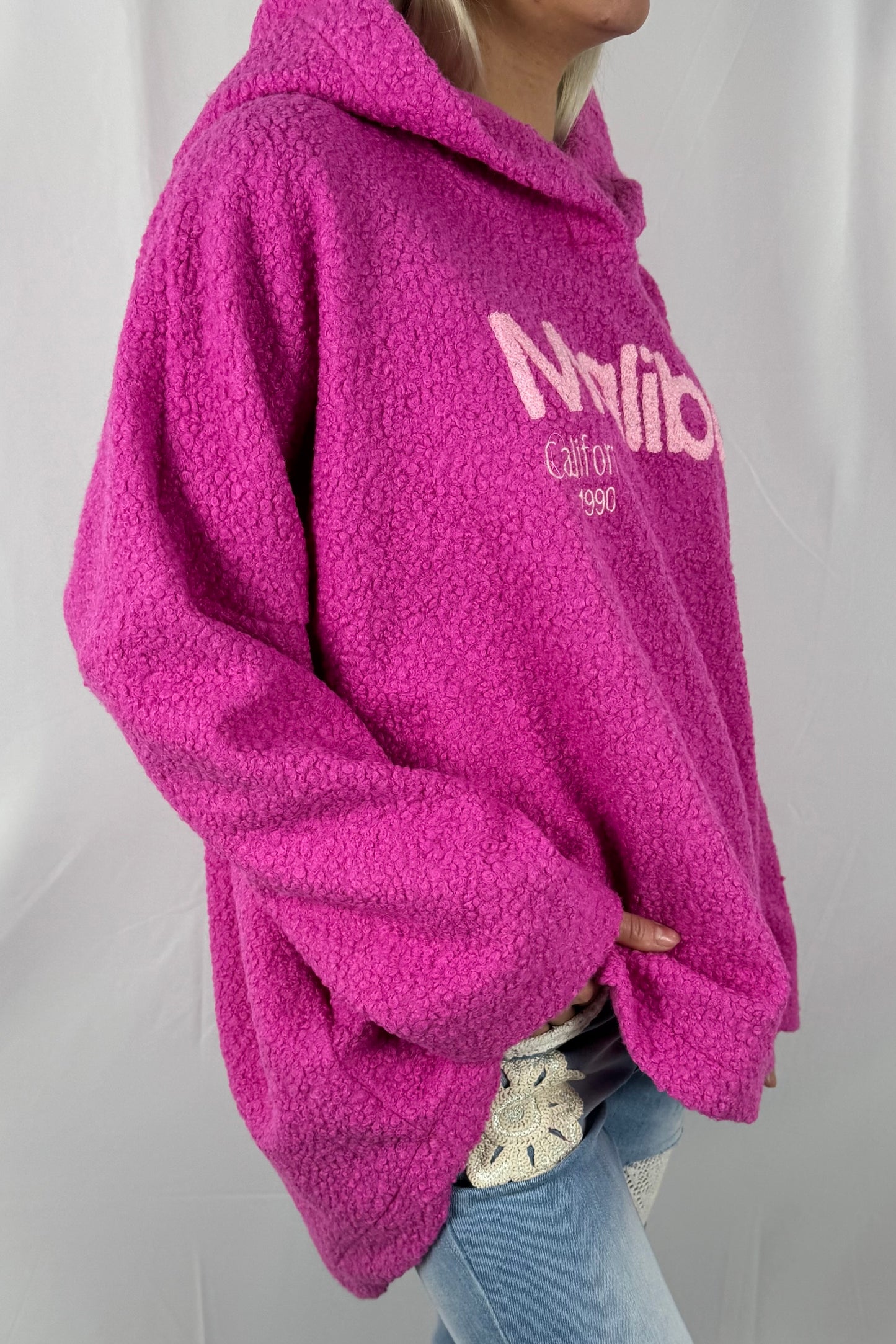 Hoodie „Malibu California 1990“ – Oversize Teddy-Pink