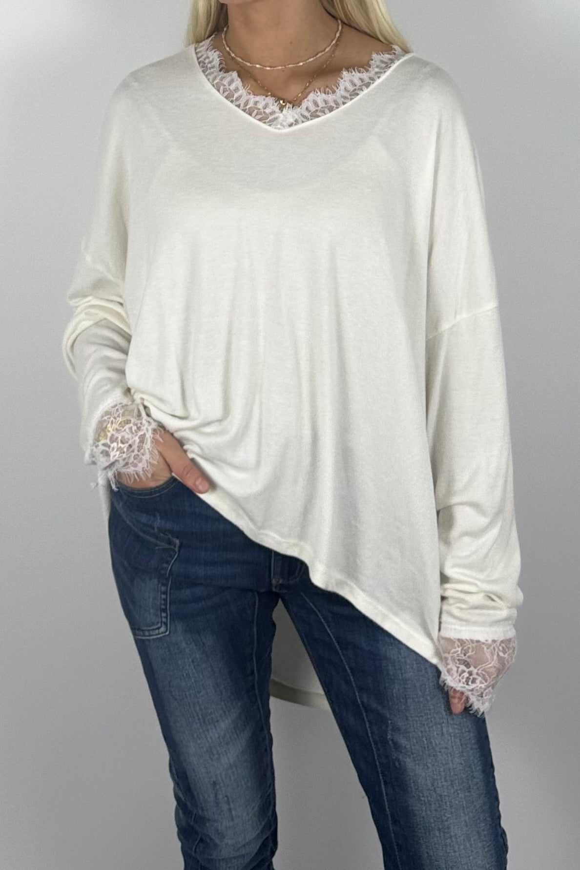 Damen Oversize Shirt mit Spitzen-Details –Weiß