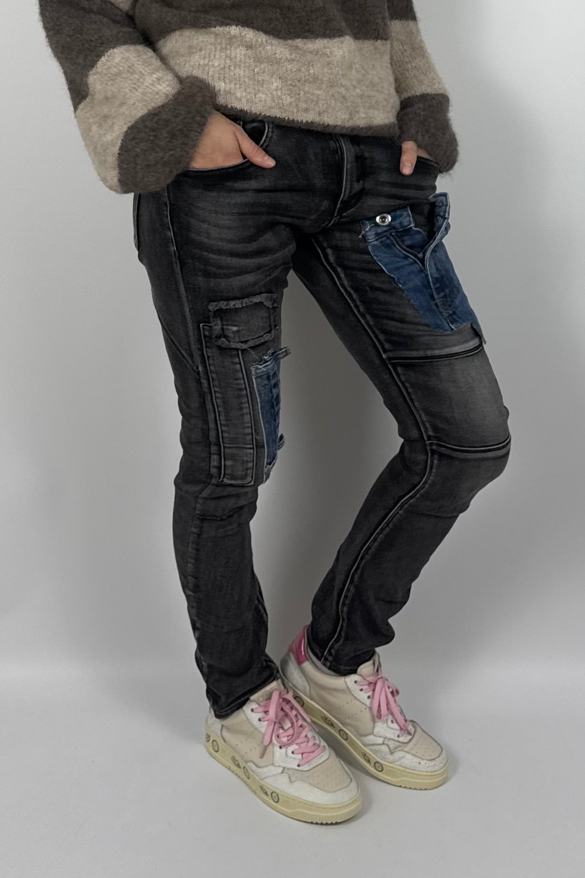 Damen Jeans mit Denim-Patchwork – Schwarz/Blau