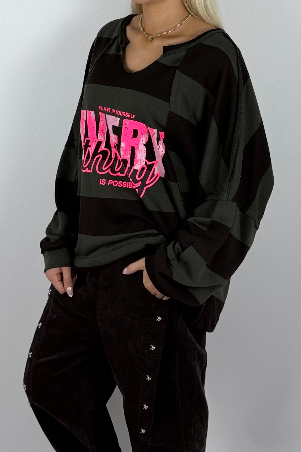 Damen Oversize Sweatshirt „EVERYTHING“ – Khaki