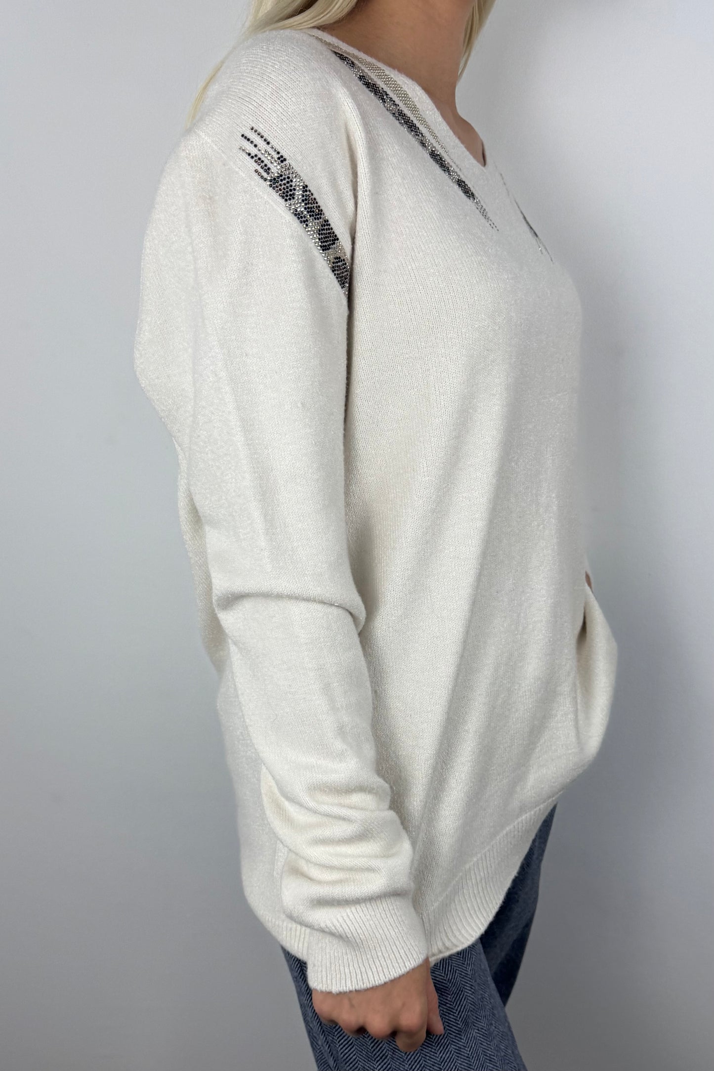 Feinstrick Pullover mit Glitzer-Details und V-Ausschnitt-Weiß