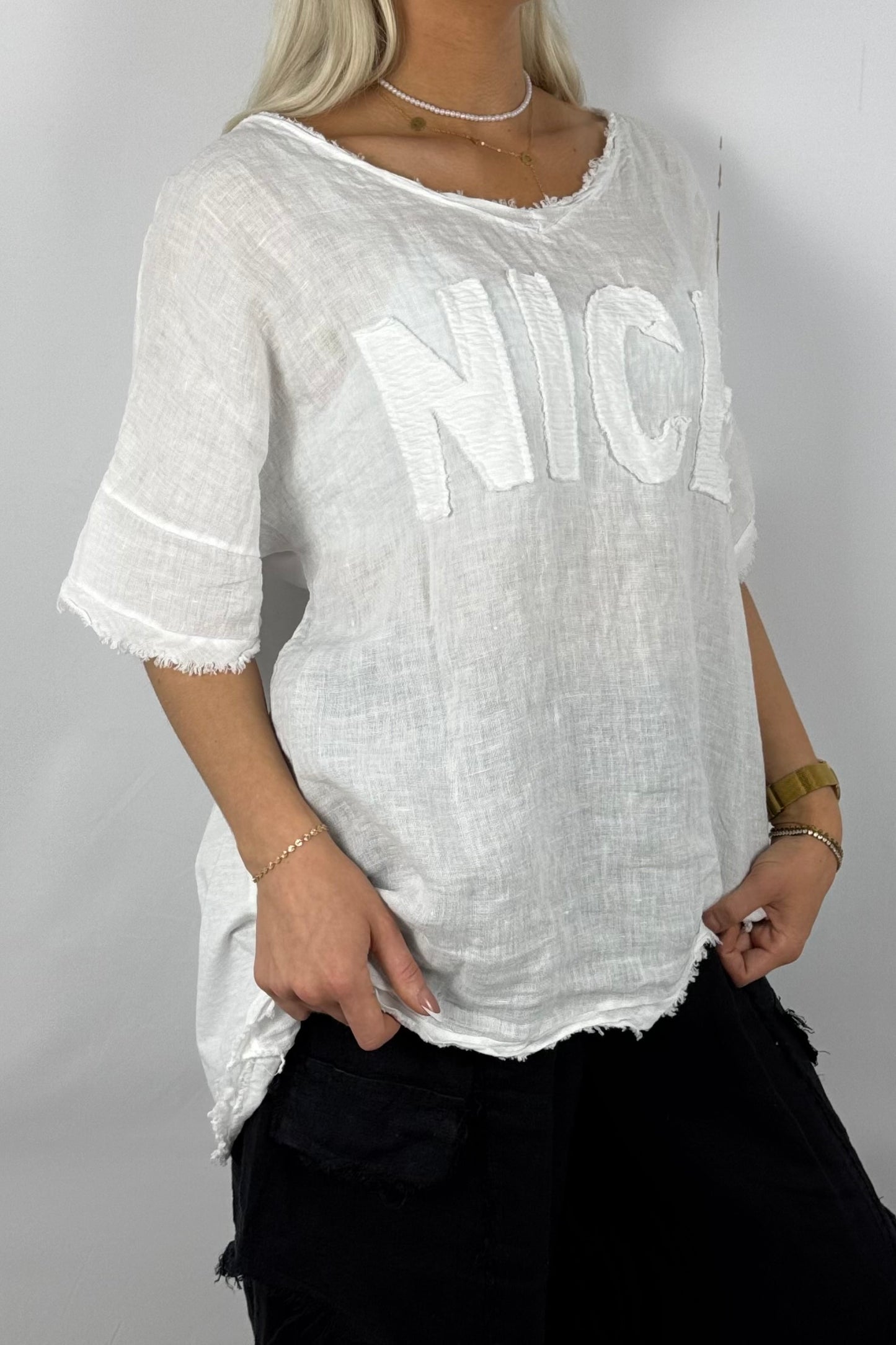 Leinen-Shirt mit „NICE“-Applikation-Weiß