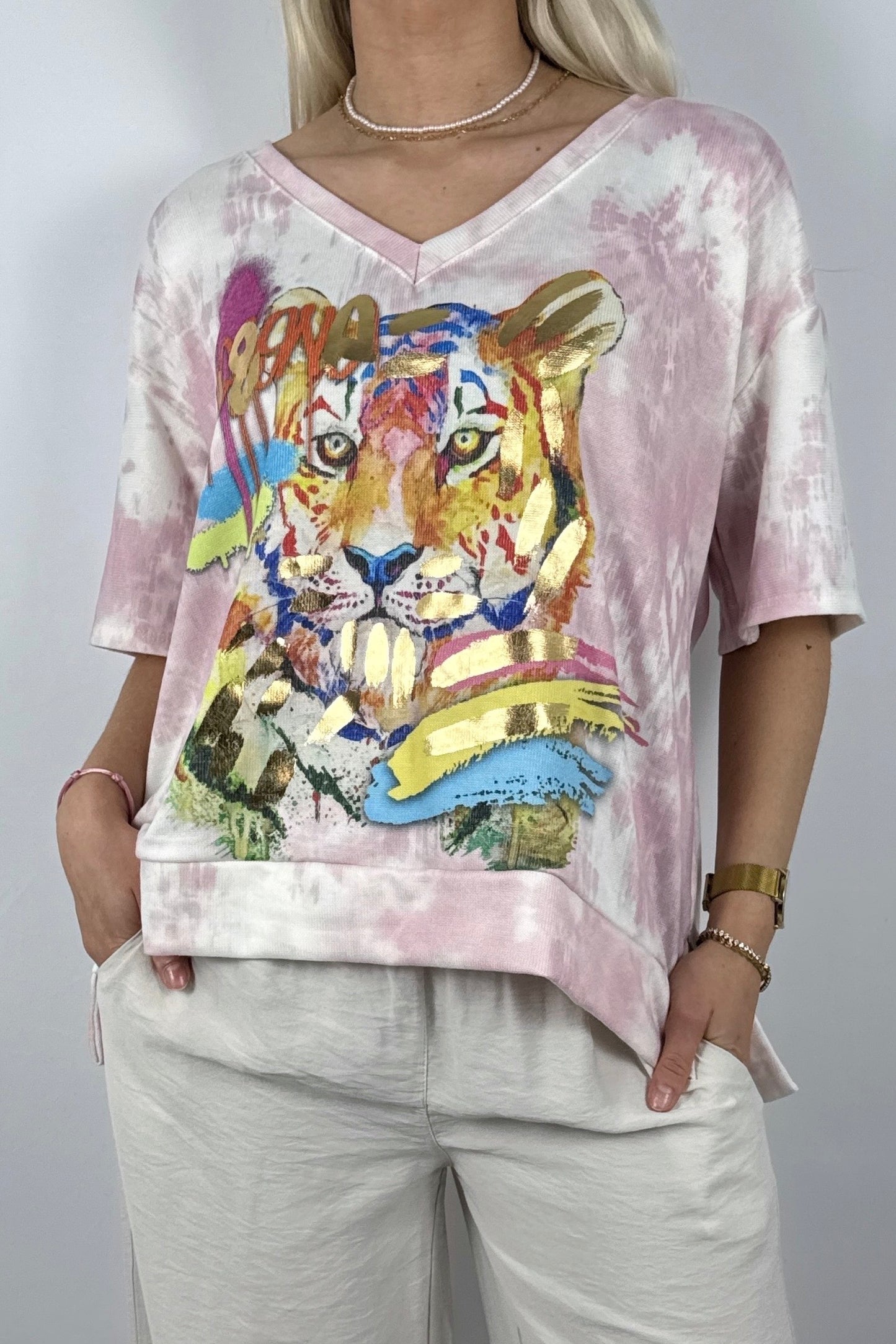 Oversize Damen Shirt mit Tiger Print und V Ausschnitt-Rosa