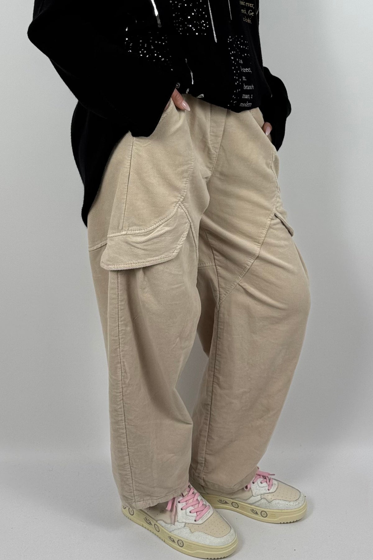 Lässige Baggy-Hose mit Cargo-Taschen-Beige
