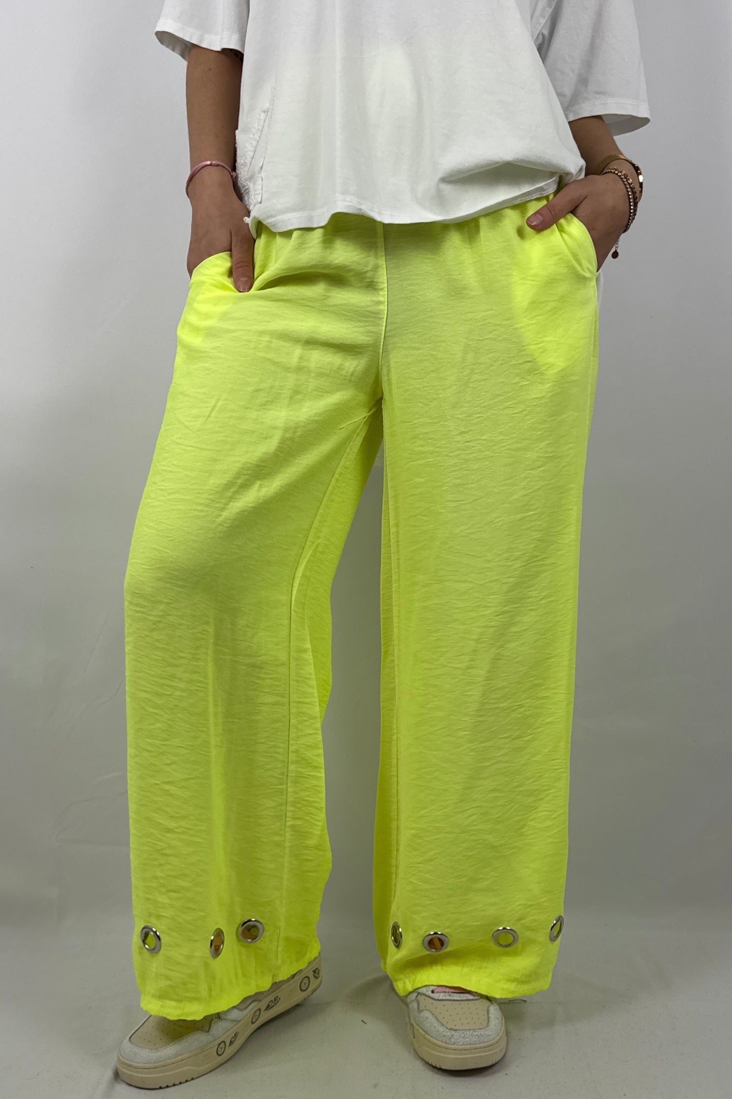 Damen Hose mit weitem Bein und Ösen Details - Neon gelb