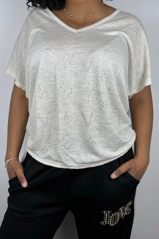 V-Neck Shirt mit Glitzerprint – feminin & leicht glänzend