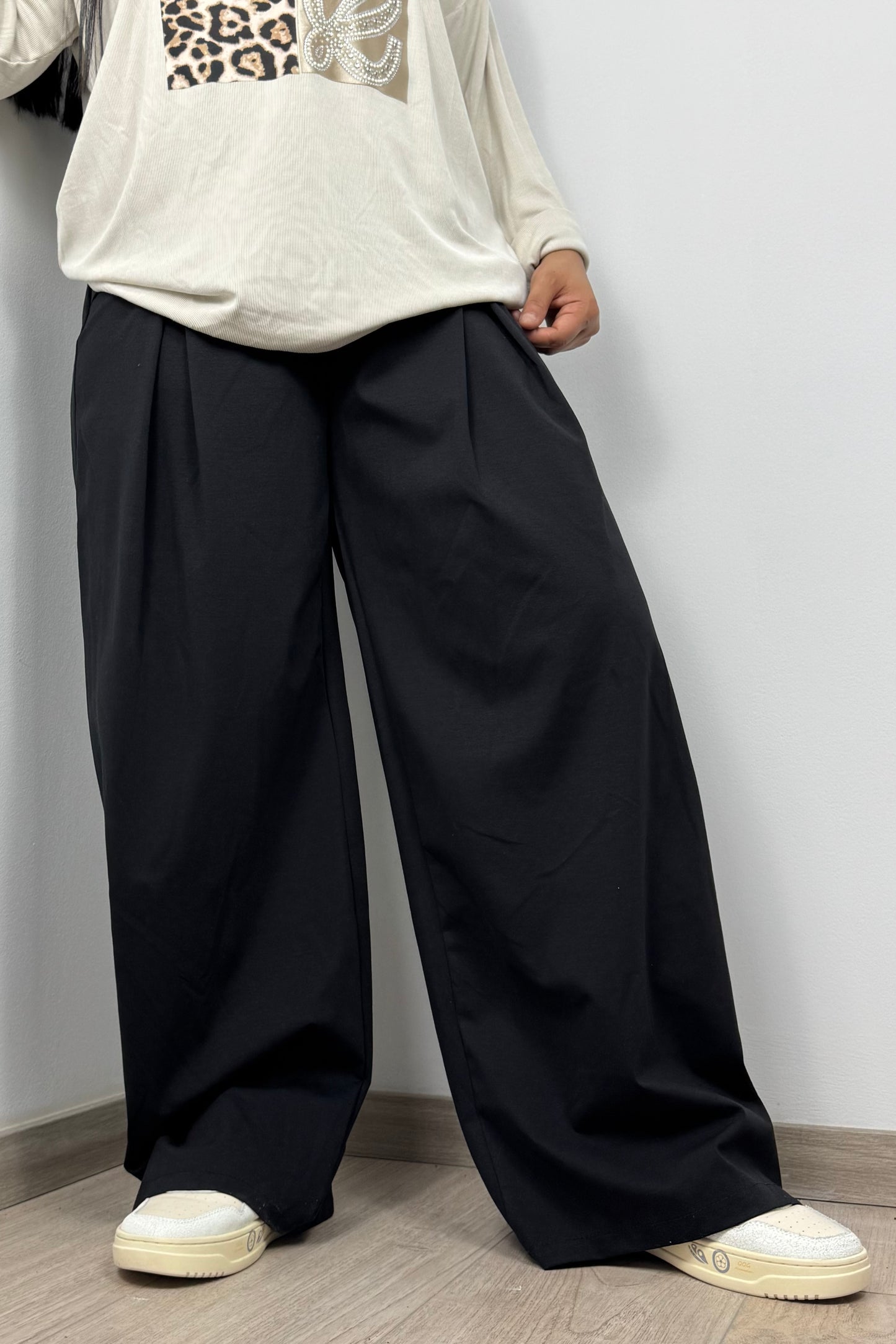 Trendige Culotte mit elastischem Bund und Logo-Bändern