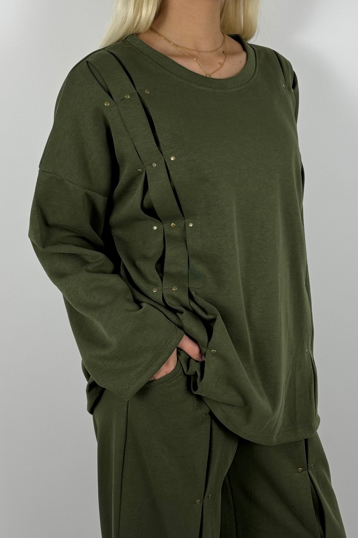 Damen Oversize Sweatshirt mit Nieten & Faltendetails – Khaki