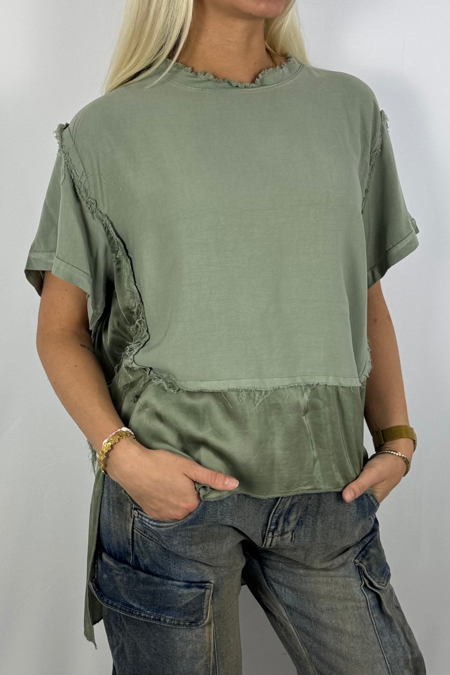 Damen Bluse mit Lagenlook –Khaki