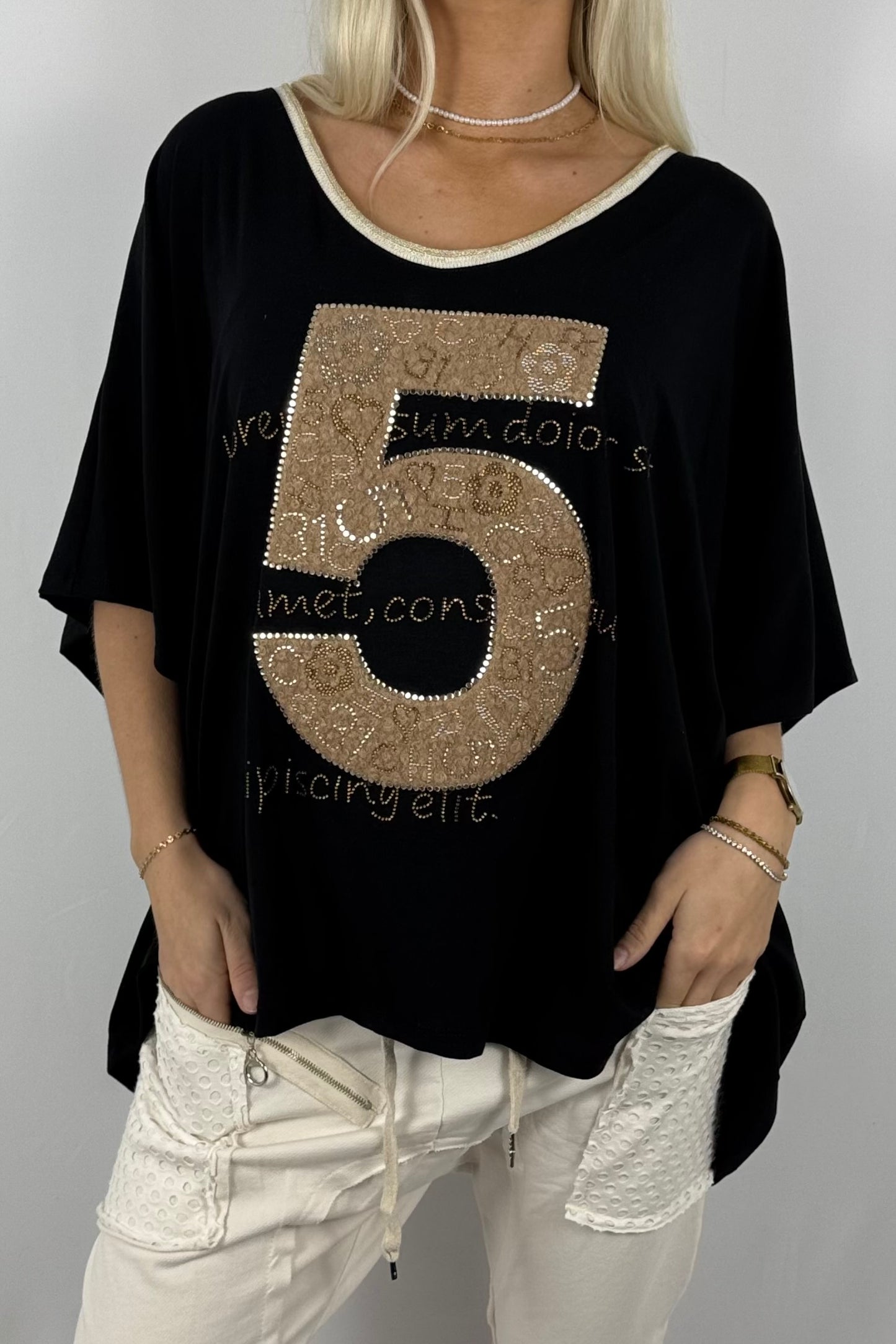 Oversize-Shirt mit Strass-Applikation „5“-Schwarz